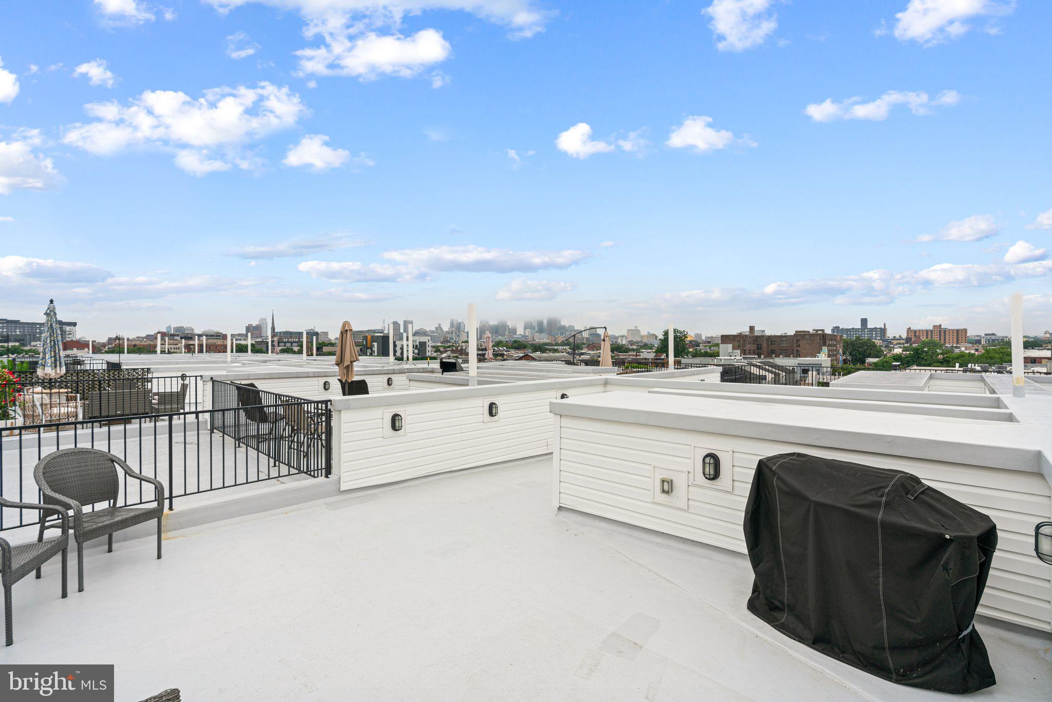 1115 N AMERICAN ST #D4