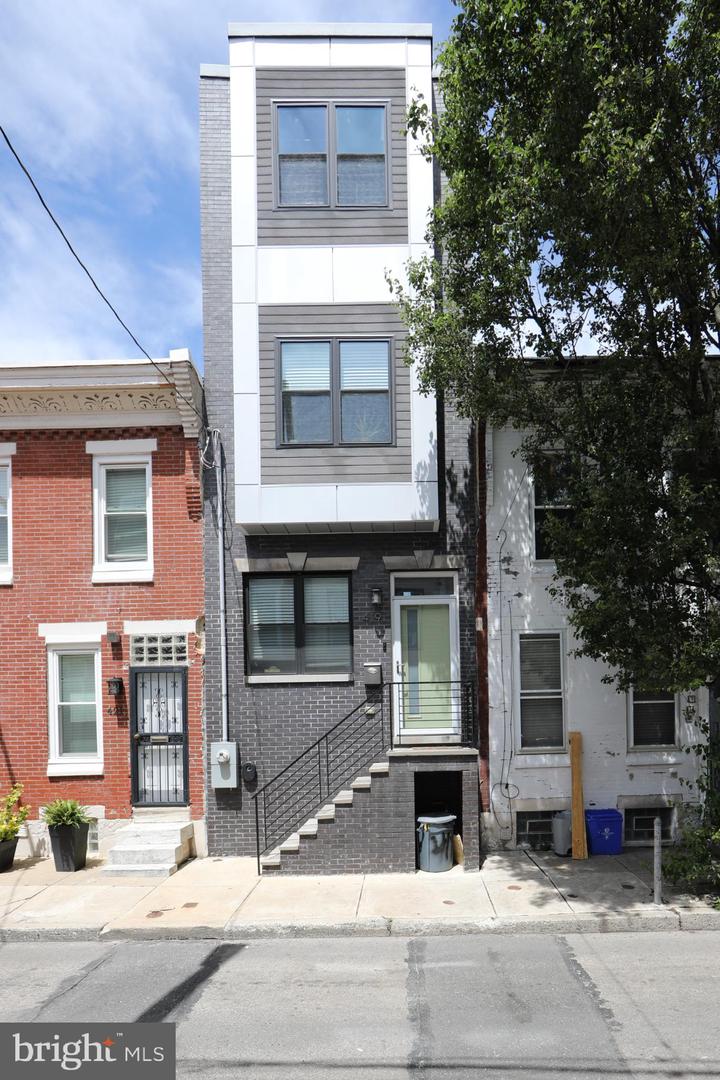 419 Emily St