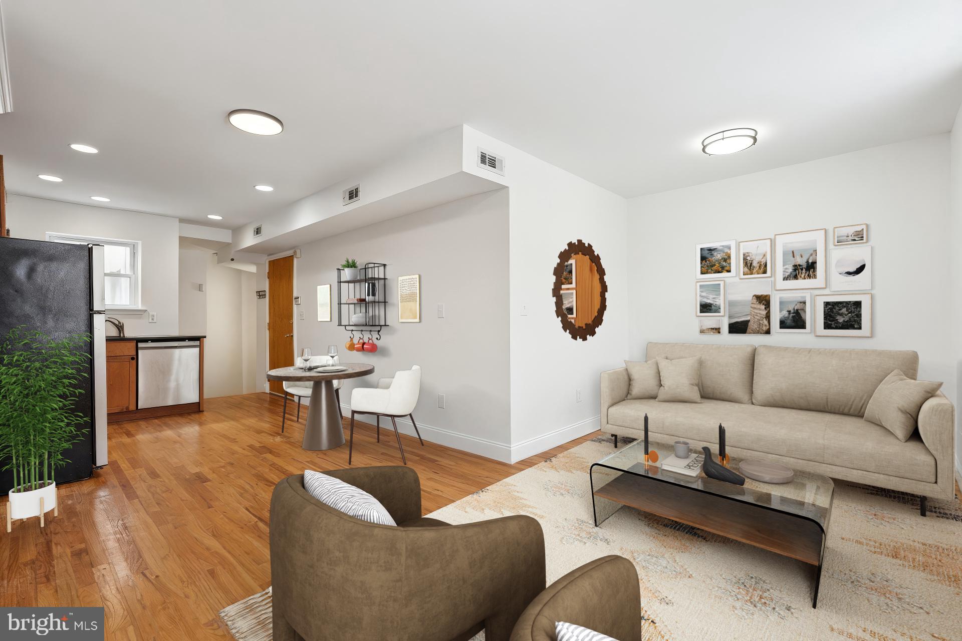 1538 CHRISTIAN STREET 2