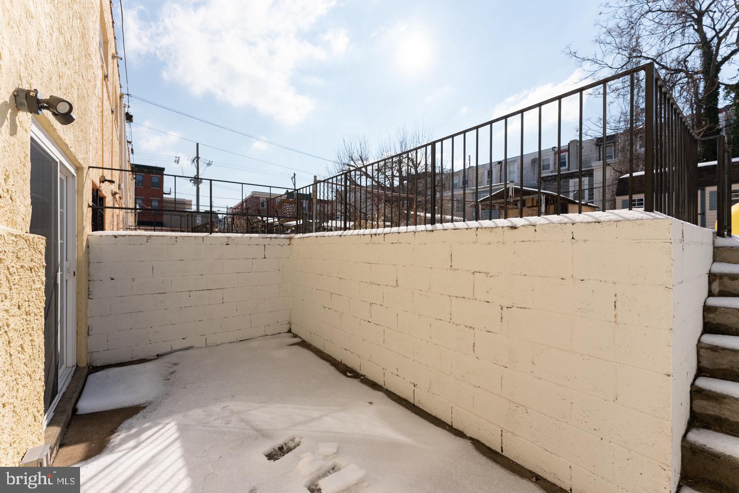 2010 GREEN ST