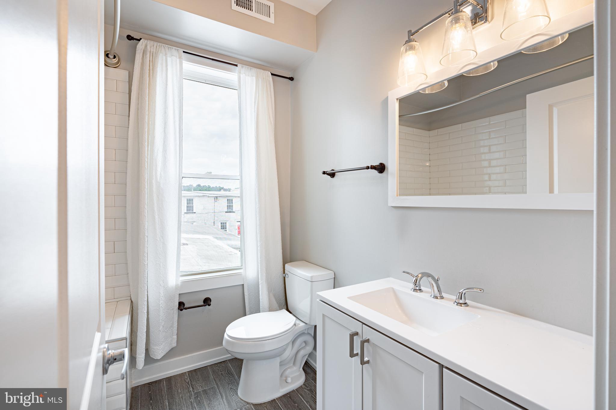 168 GREEN LANE UNIT 2