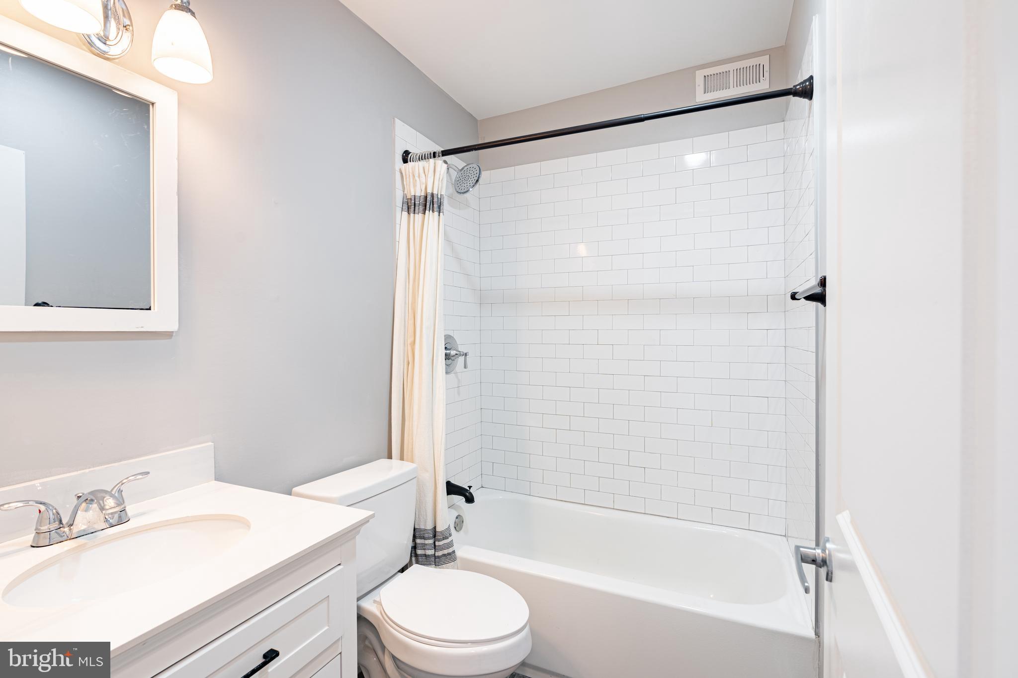 168 GREEN LANE UNIT 2