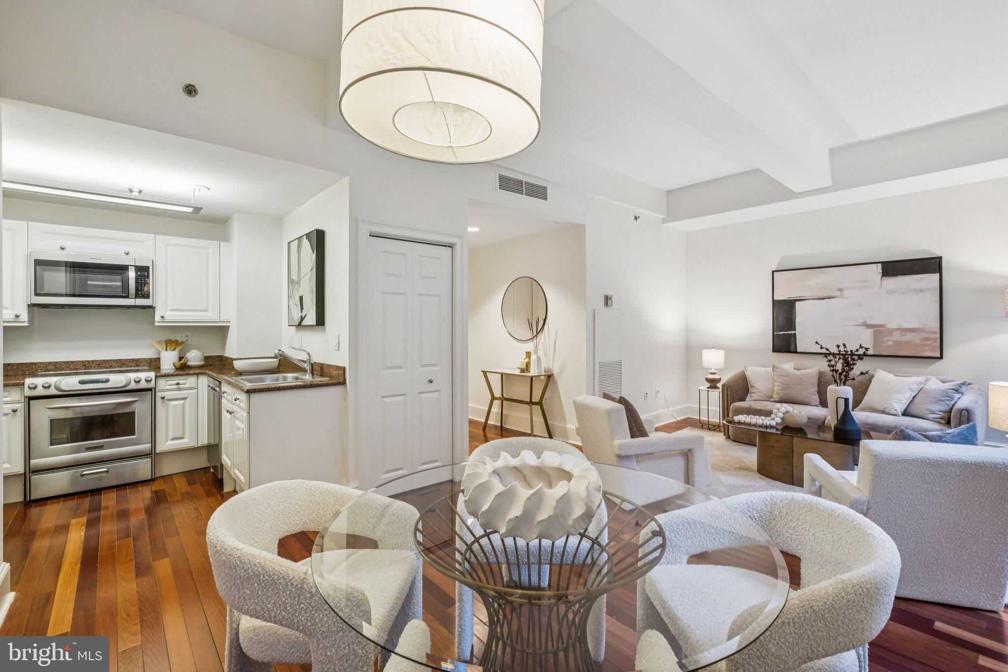 1500 CHESTNUT STREET 9I