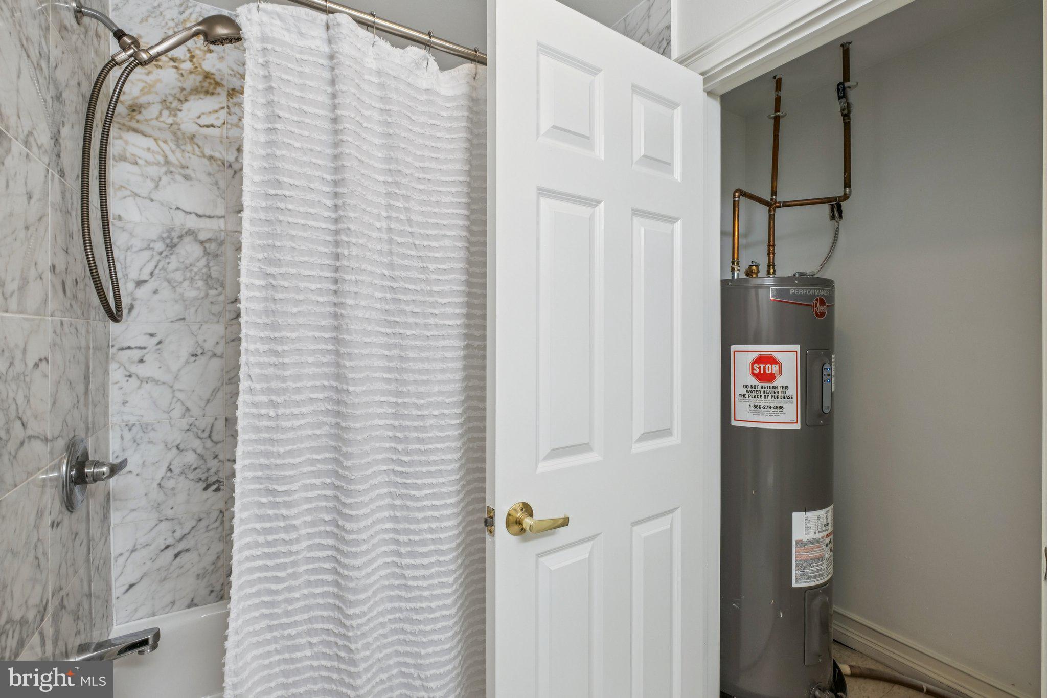 1500 CHESTNUT STREET 9I