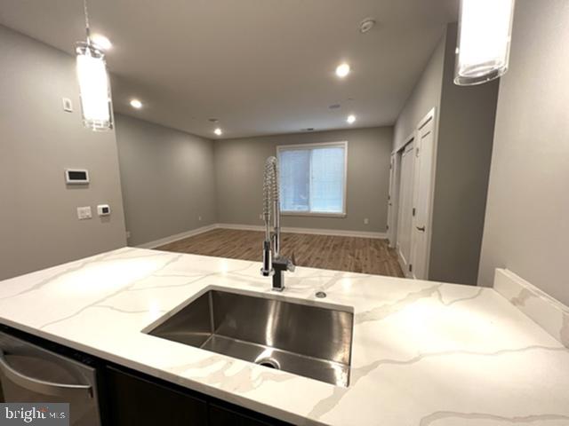 1000 W GIRARD AVENUE