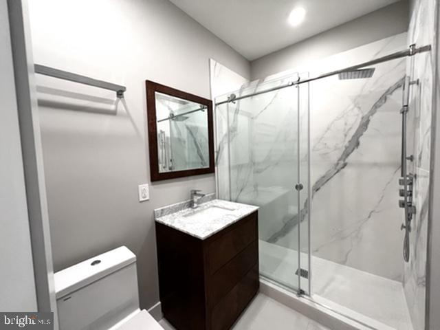 1000 W GIRARD AVENUE