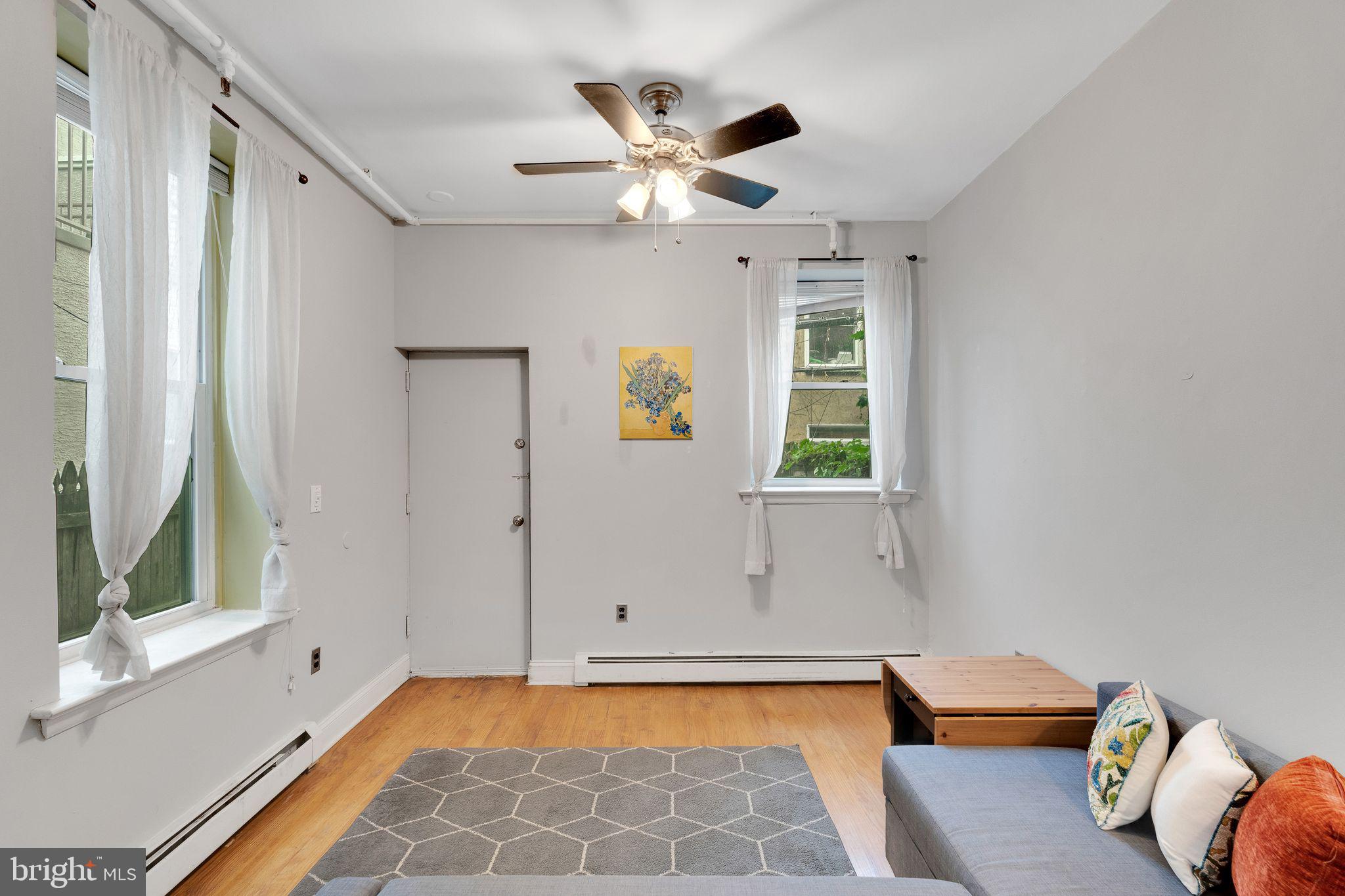 1927 CHRISTIAN STREET A