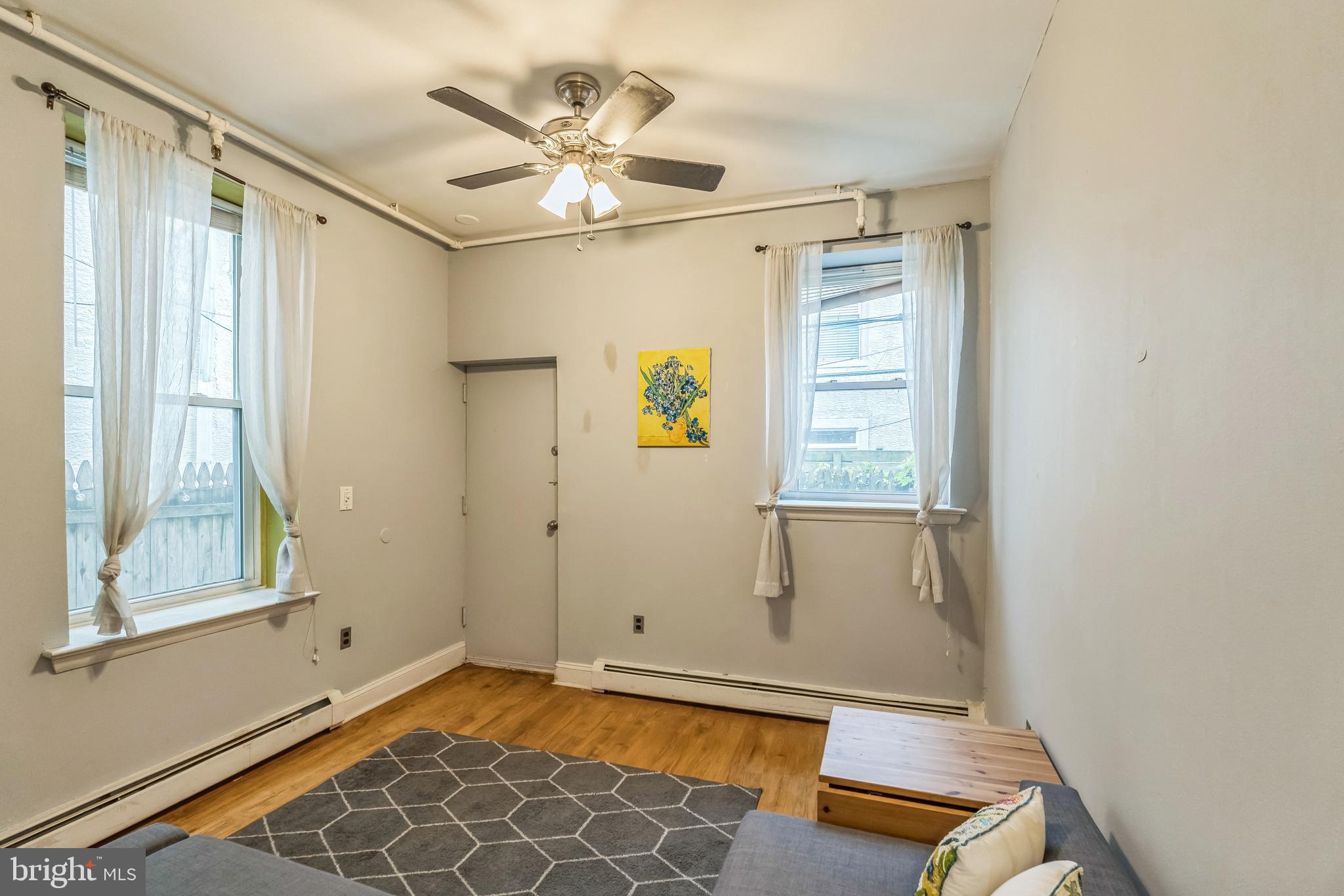 1927 CHRISTIAN STREET A