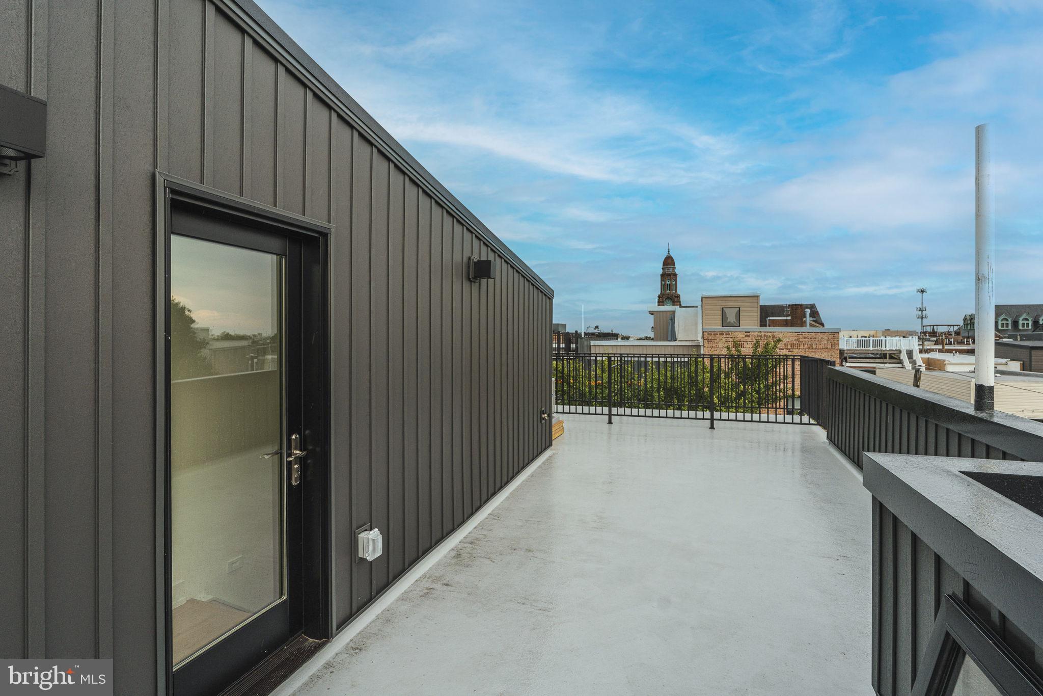 2005 SAINT ALBANS STREET