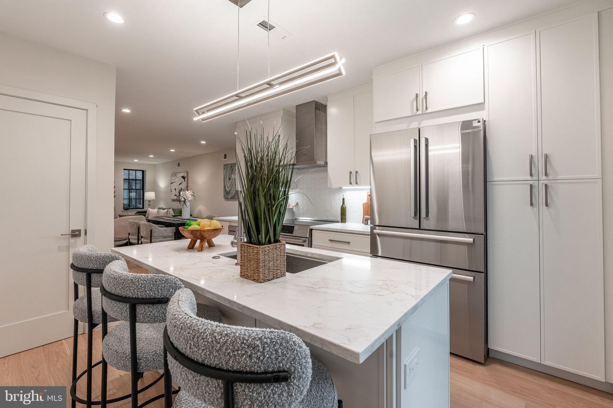 2005 SAINT ALBANS STREET