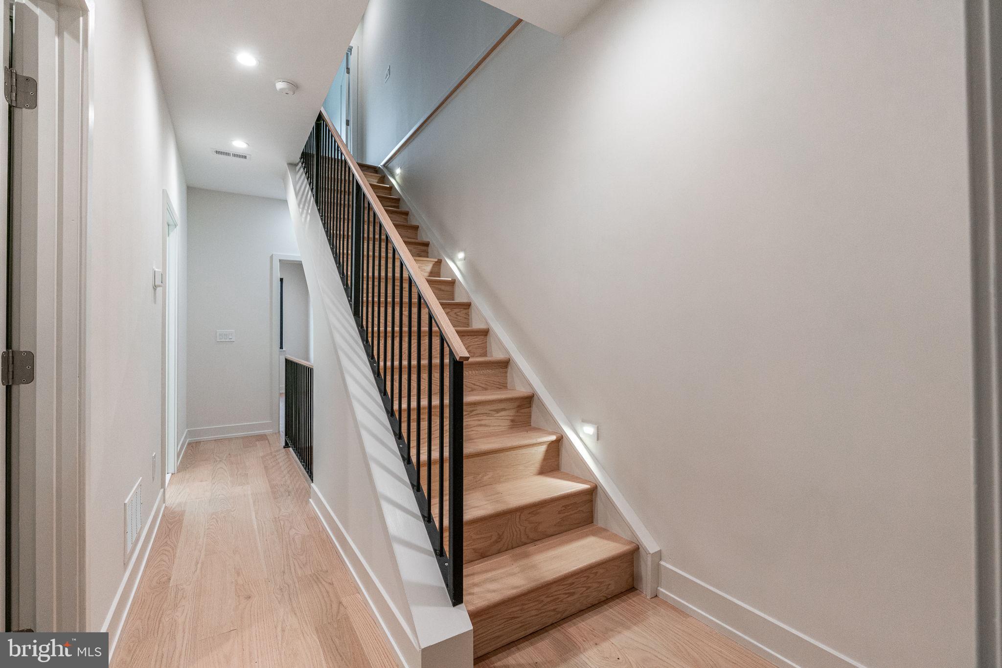 2005 SAINT ALBANS STREET