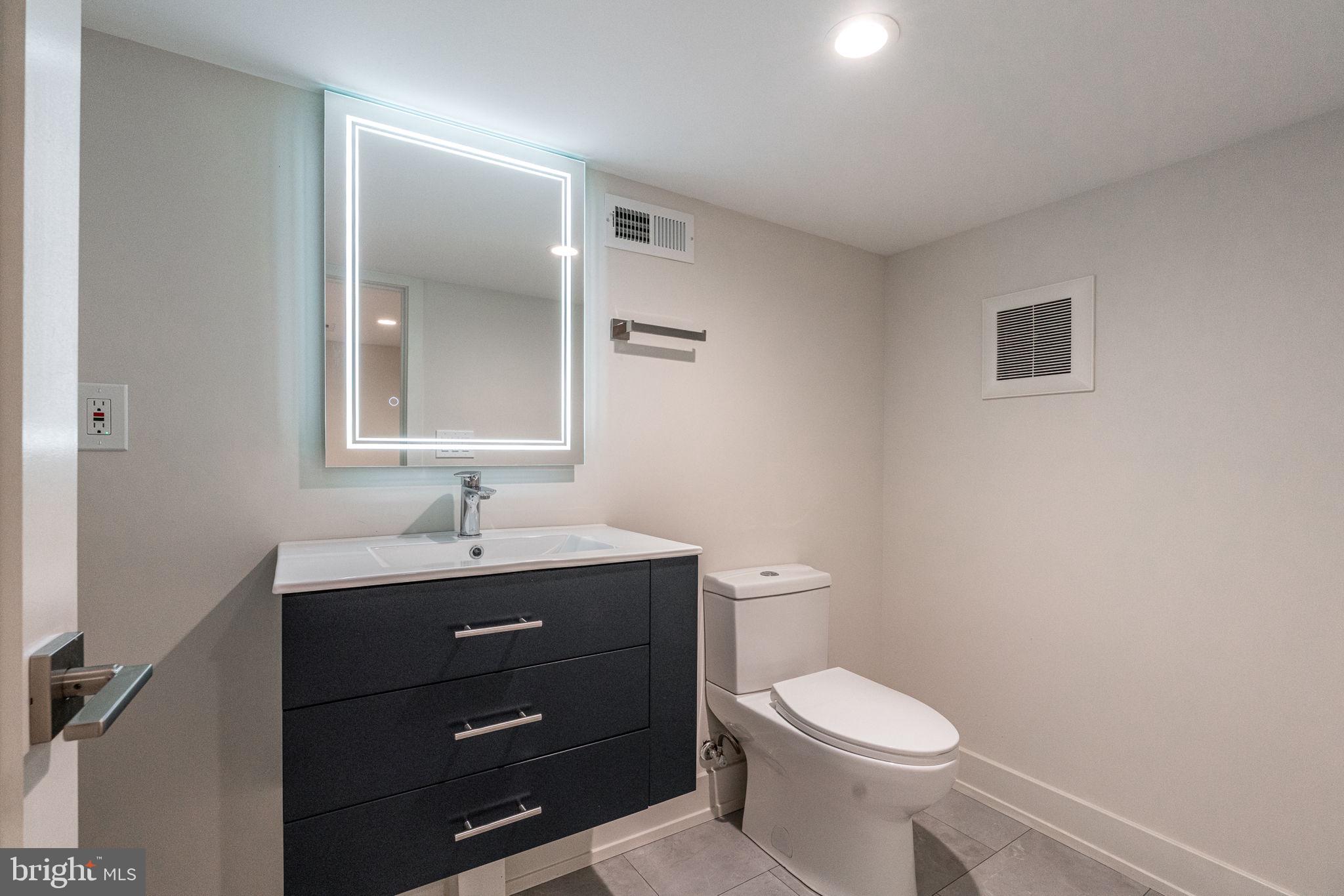 2005 SAINT ALBANS STREET