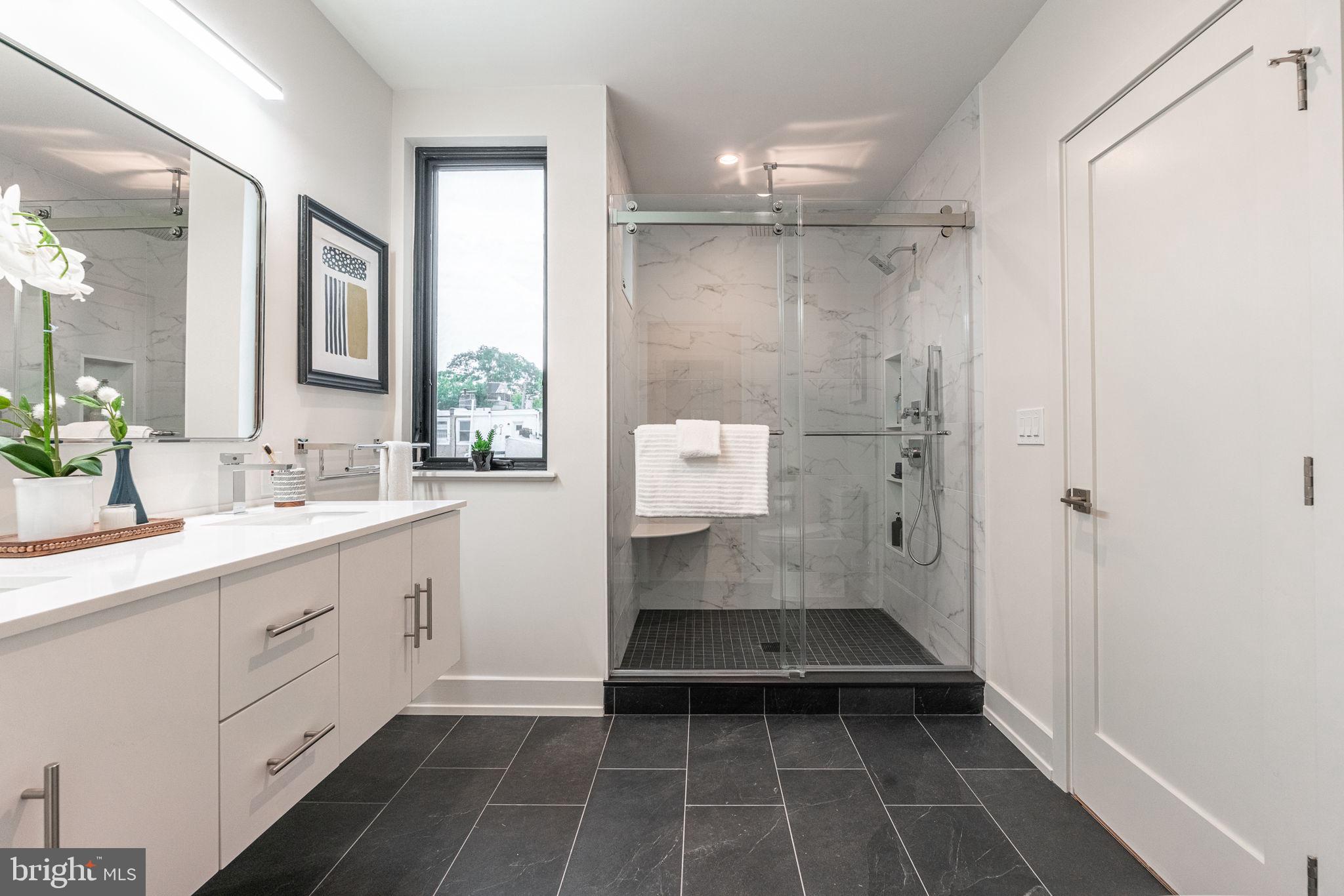 2005 SAINT ALBANS STREET