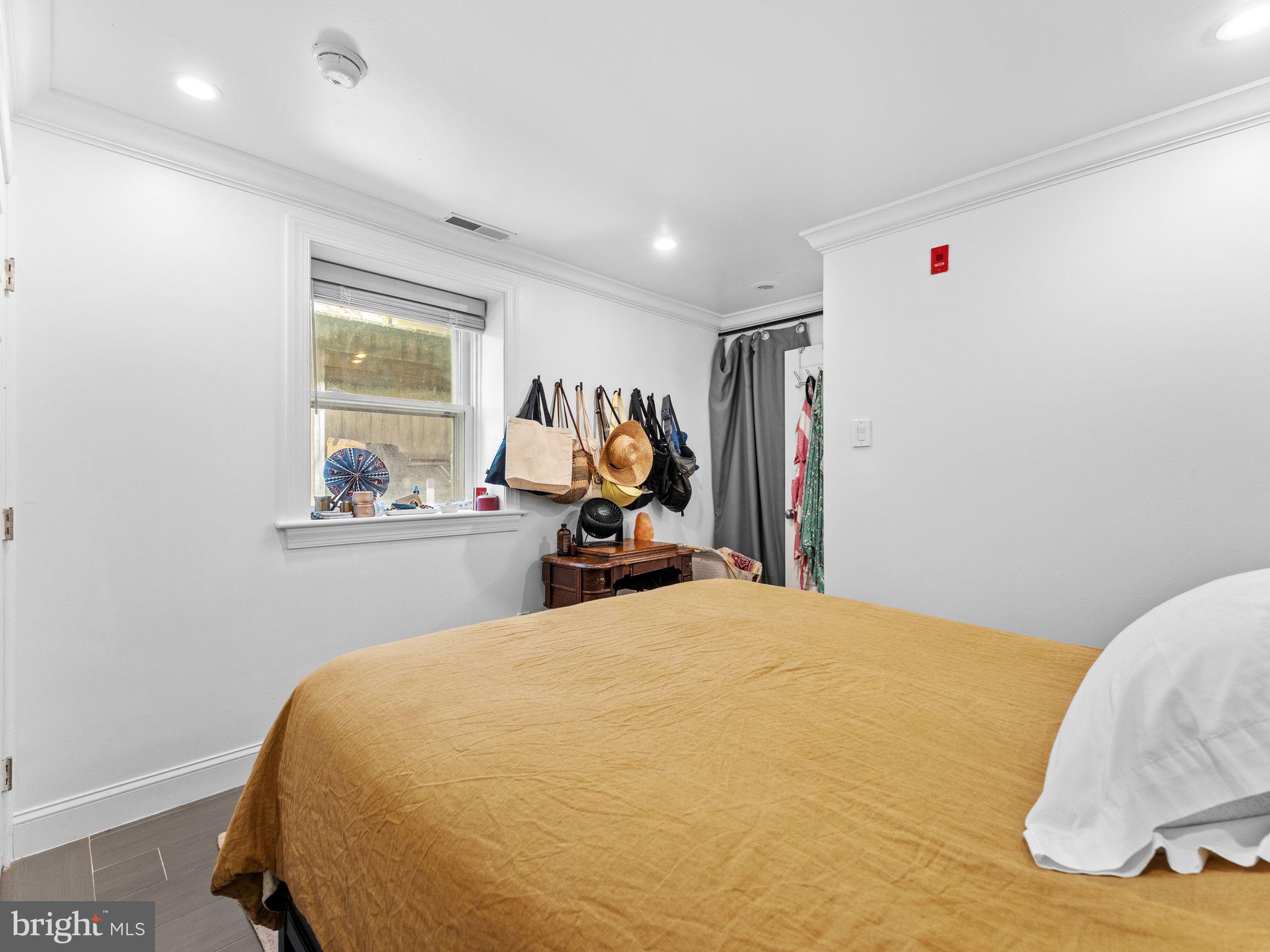 1708 WALLACE STREET 102