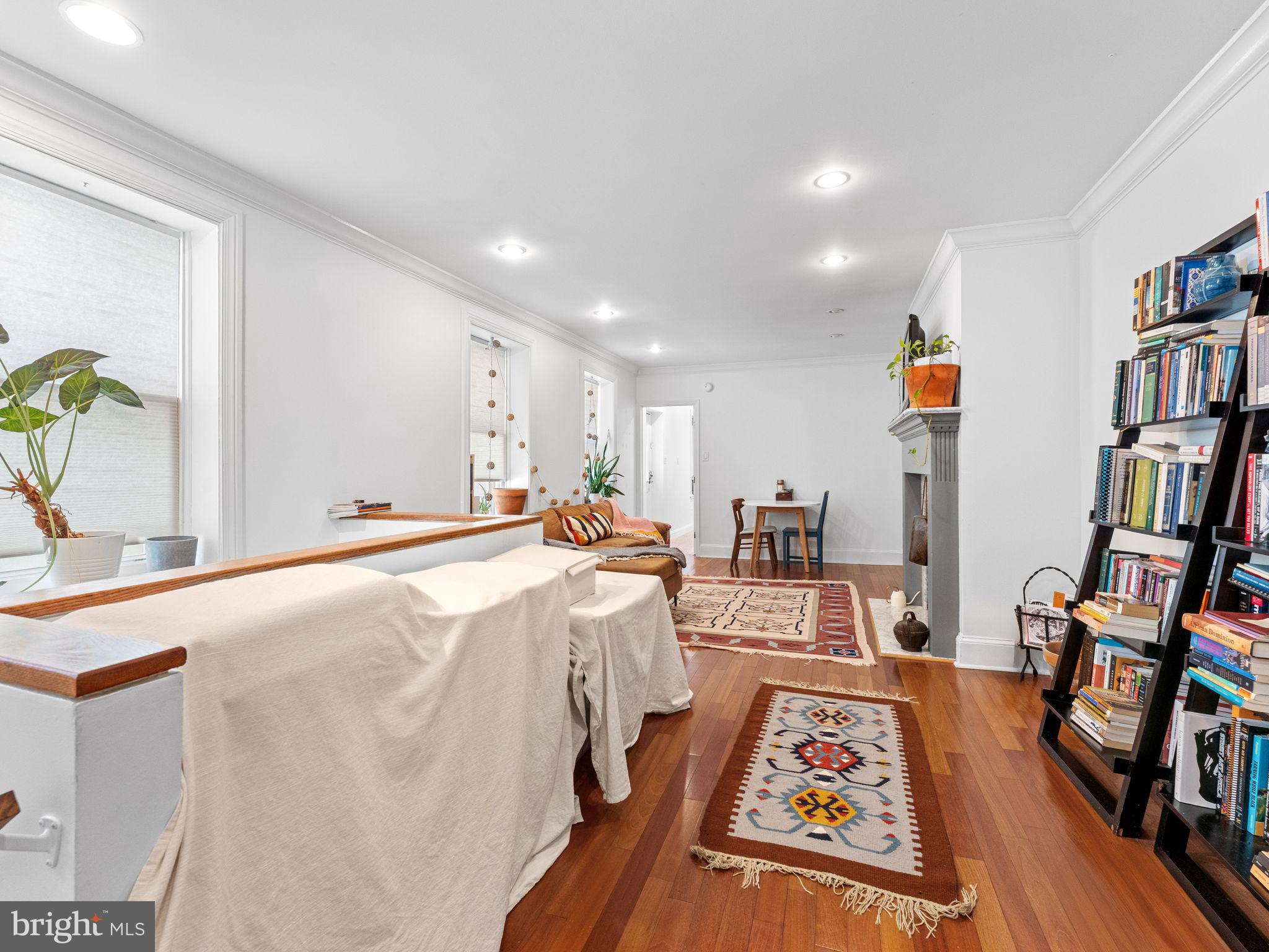 1708 WALLACE STREET 102