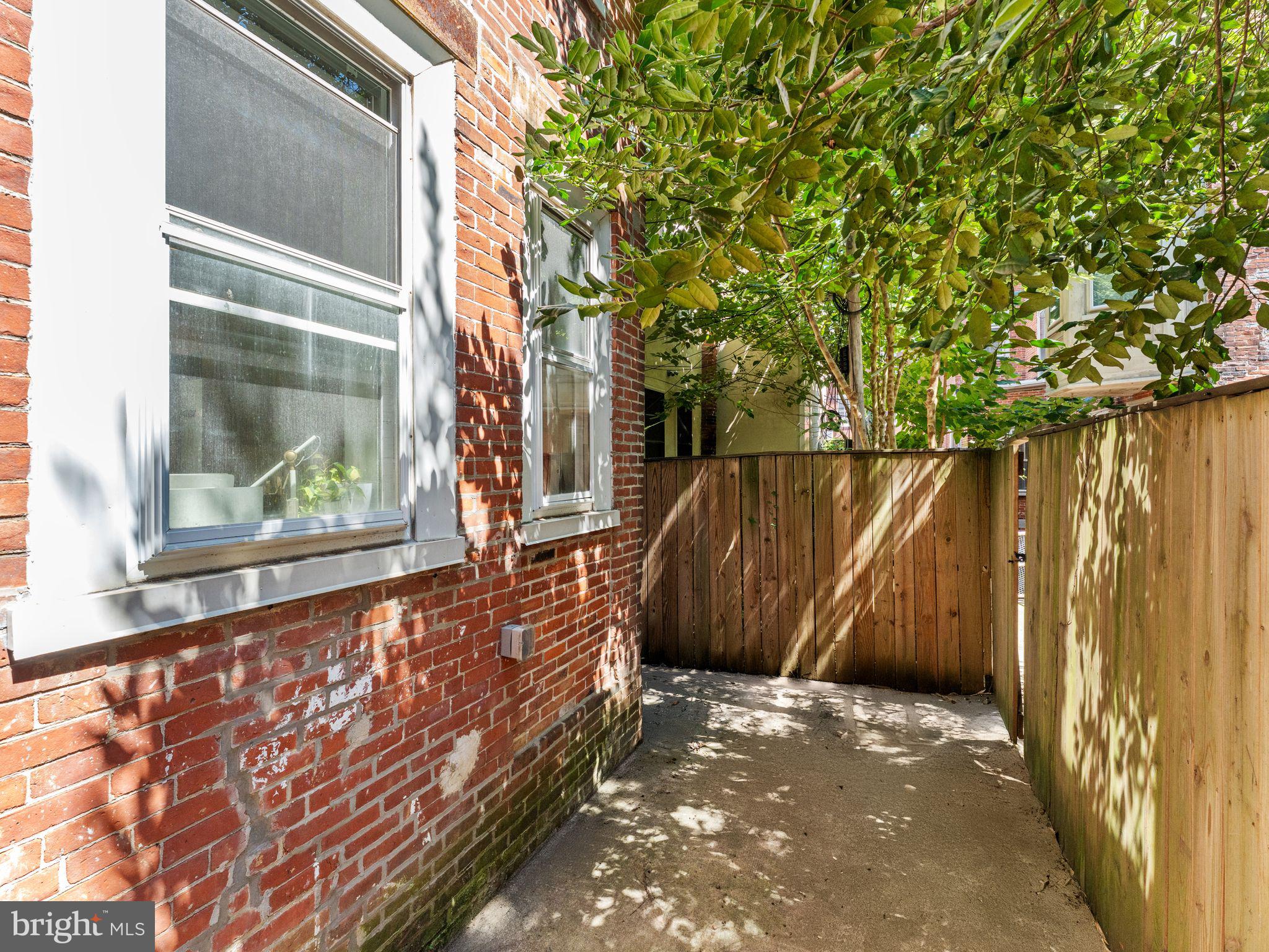 1708 WALLACE STREET 102