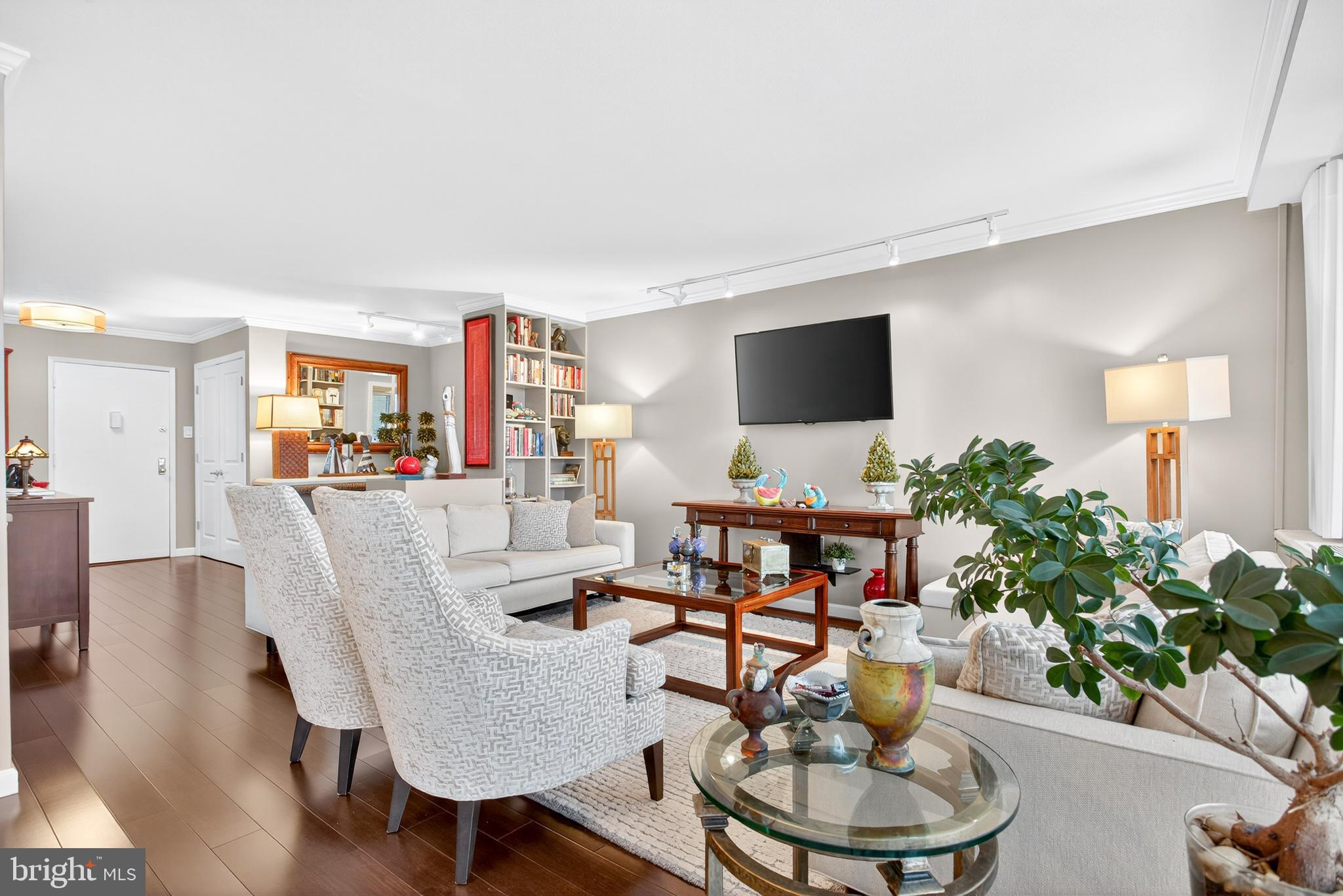 2401 PENNSYLVANIA AVENUE 00 16B29