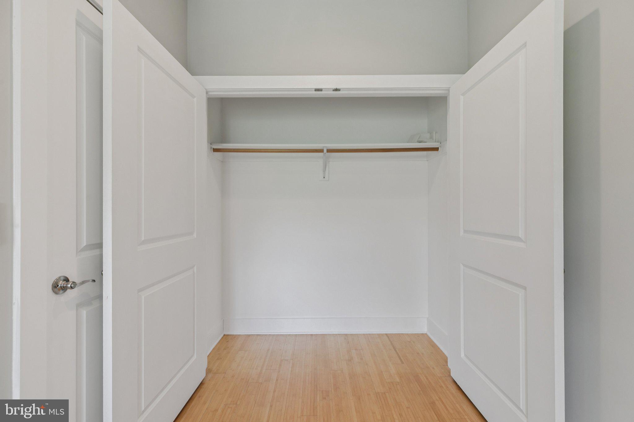 1702 CARPENTER STREET