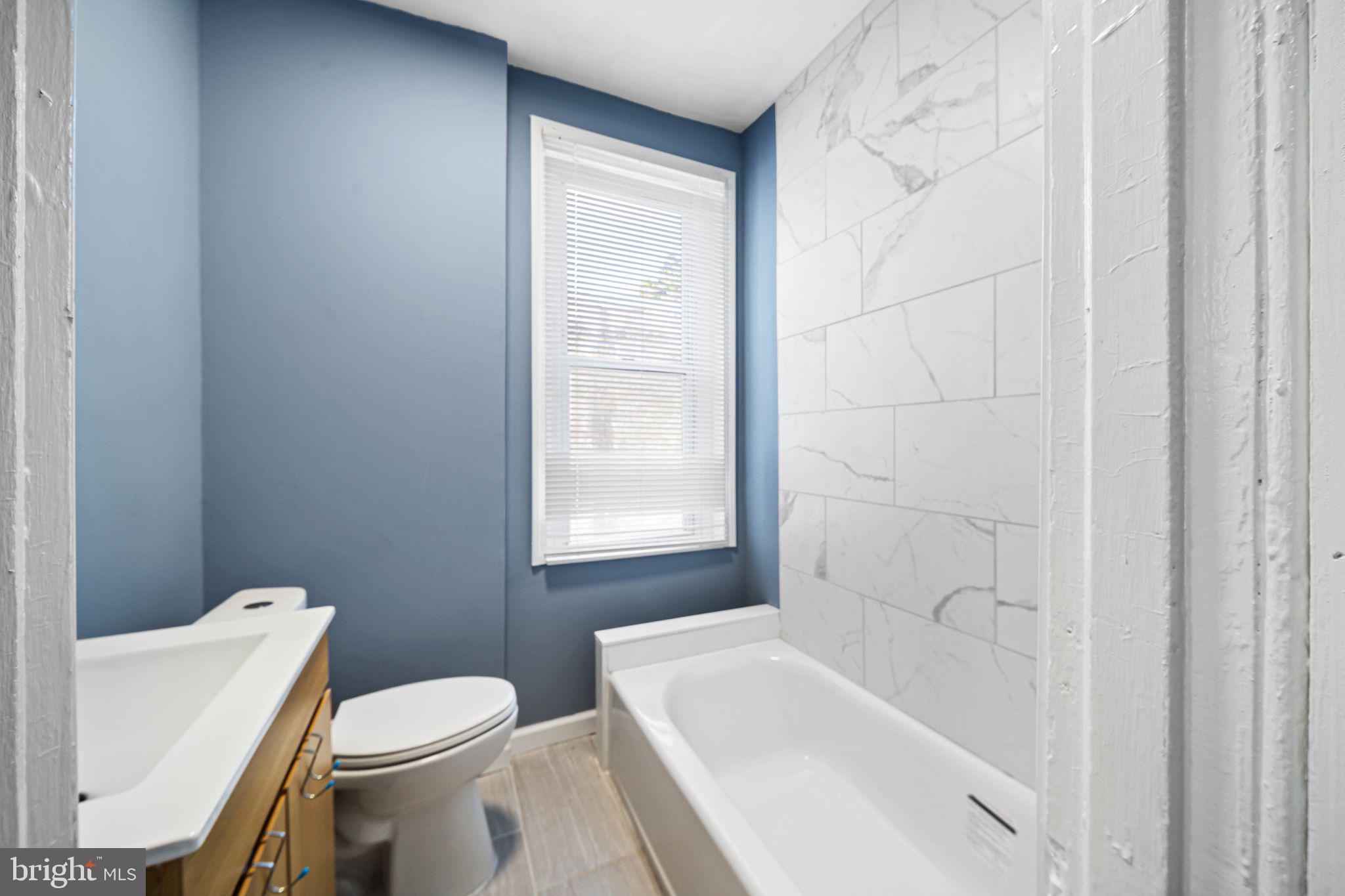 444 N WILTON STREET