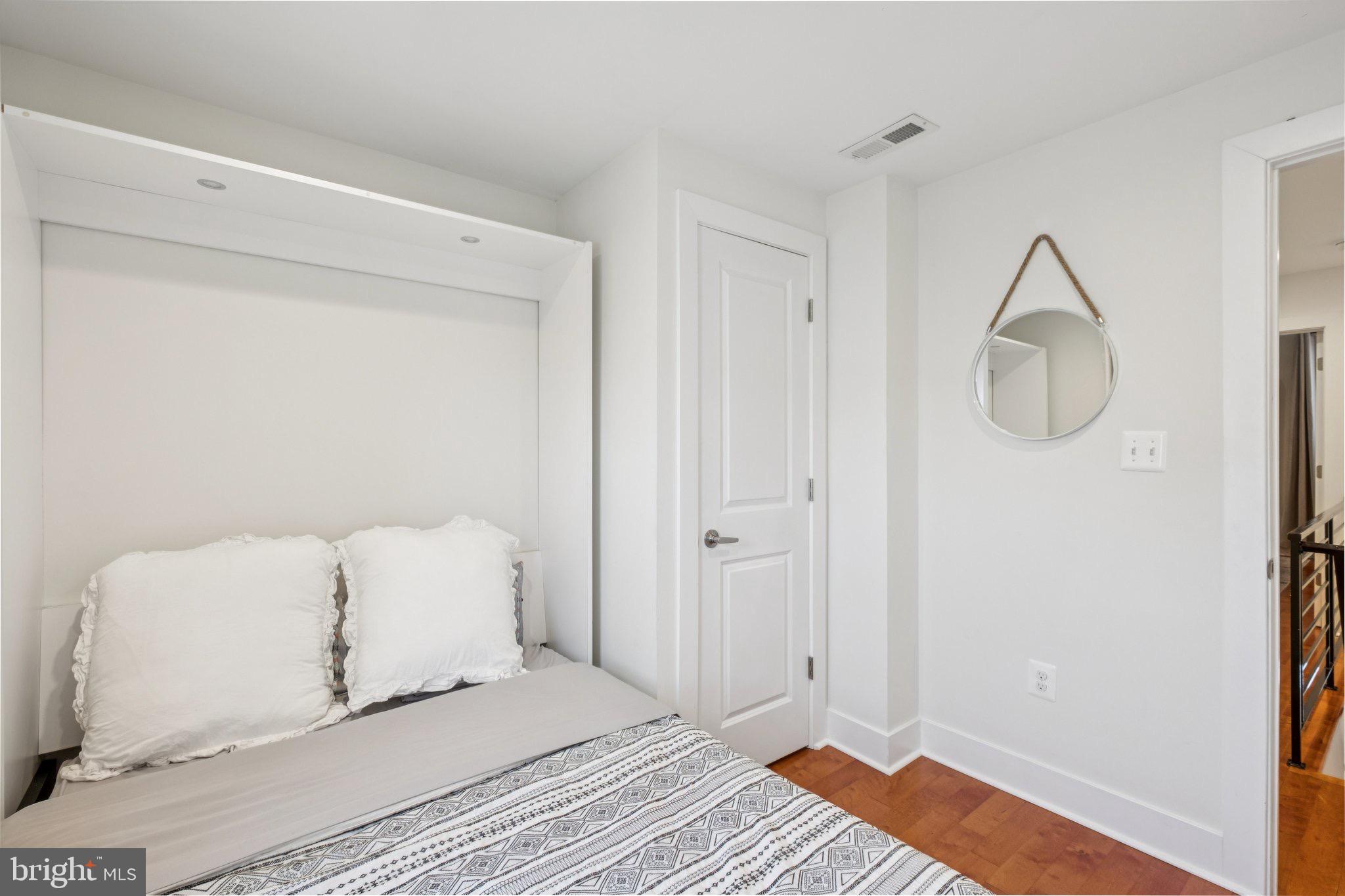 1723 S DORRANCE STREET