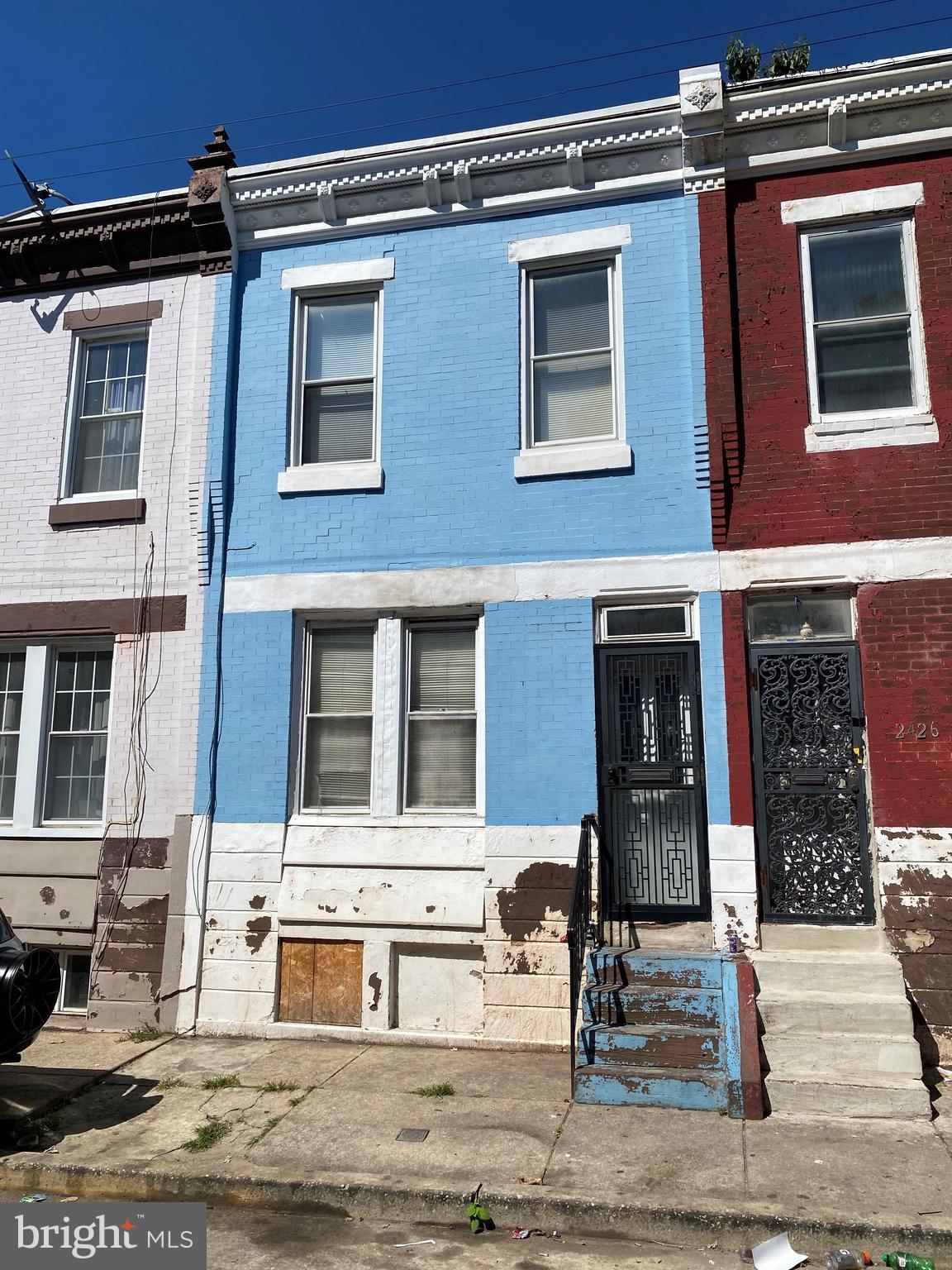 2424 N GARNET STREET