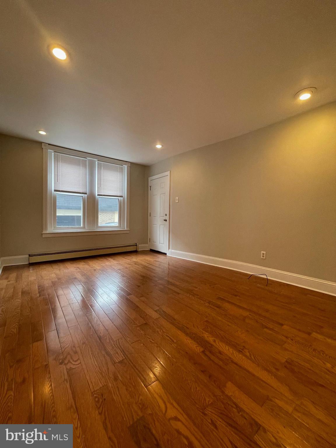 1911 S BOUVIER STREET