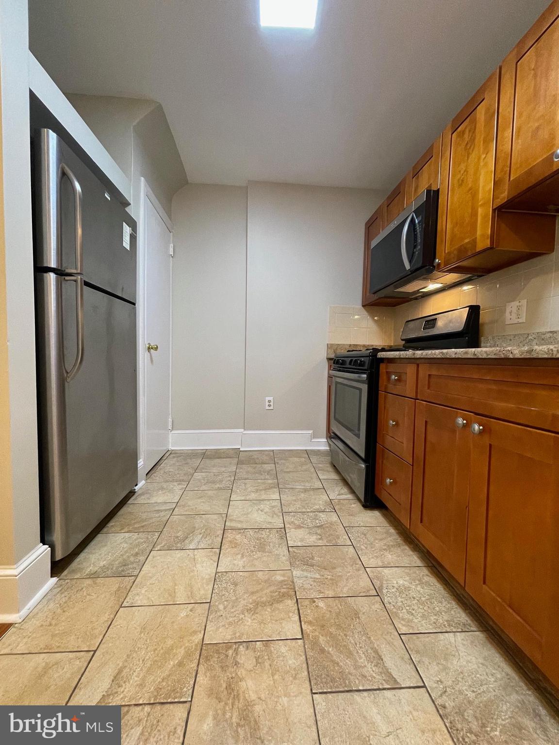 1911 S BOUVIER STREET