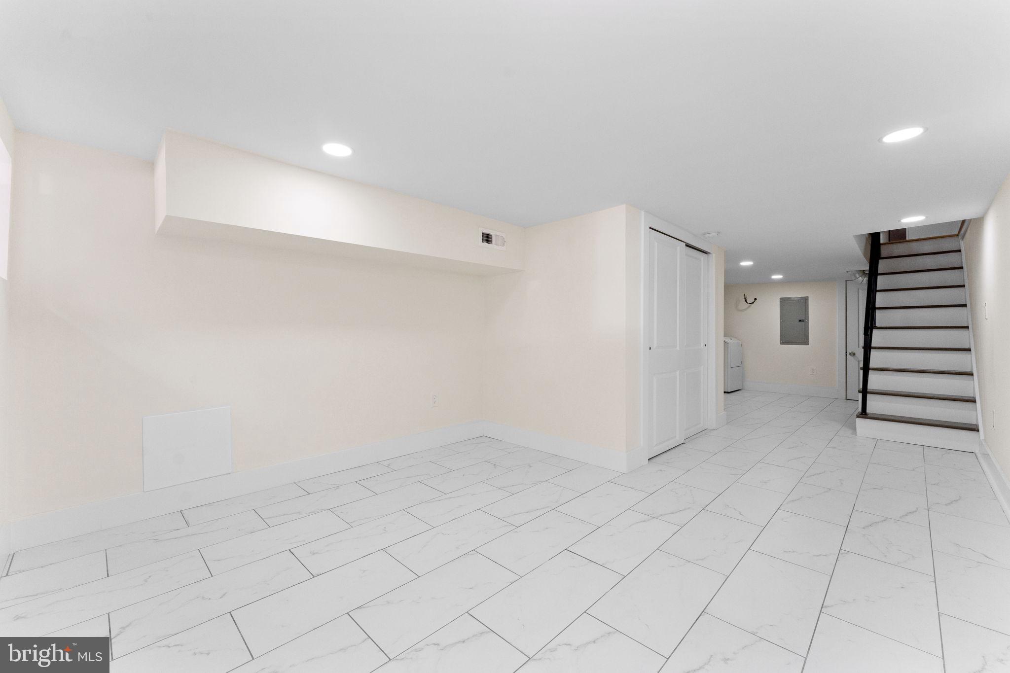 2329 S BUCKNELL STREET