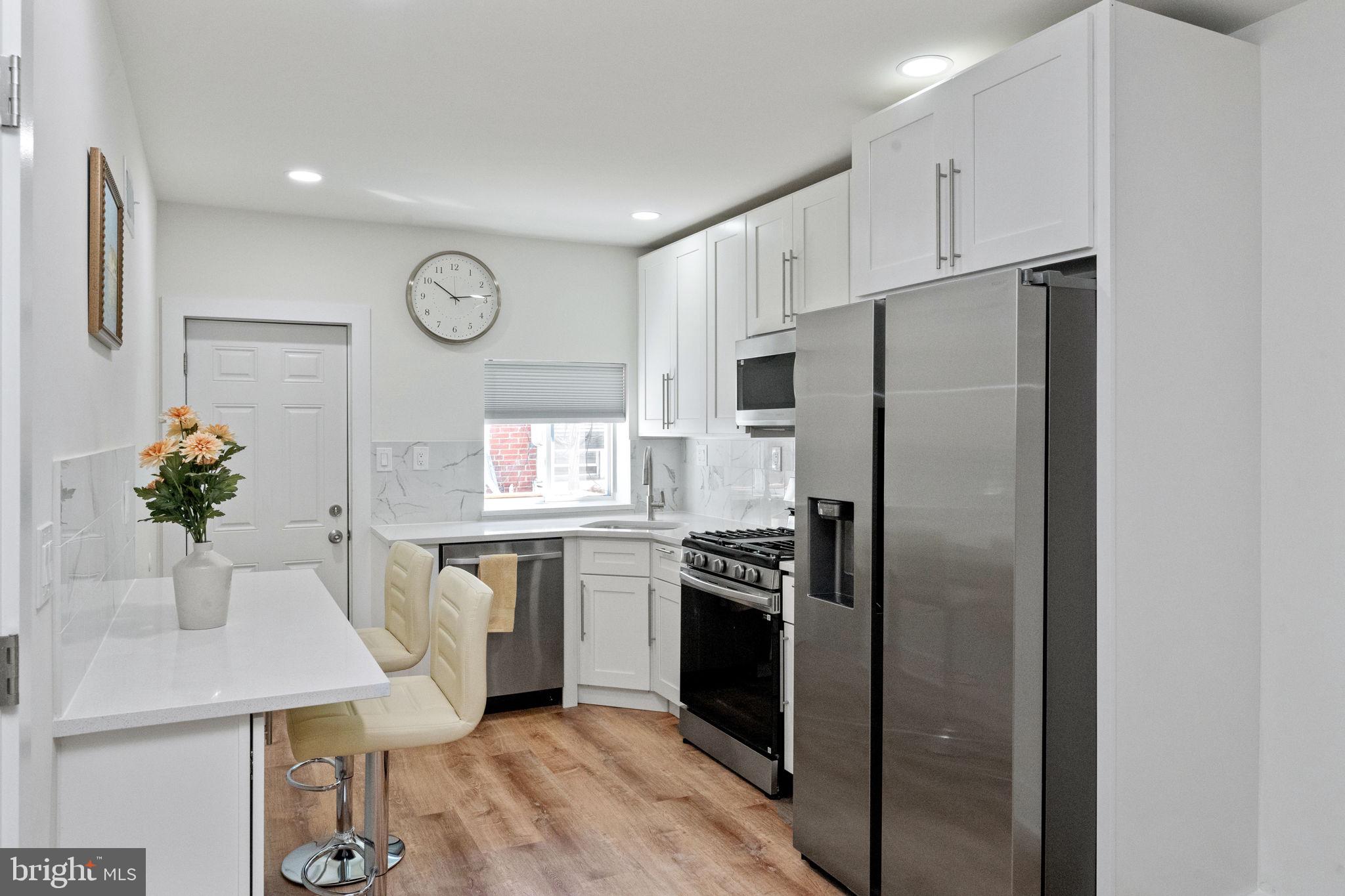 2329 S BUCKNELL STREET