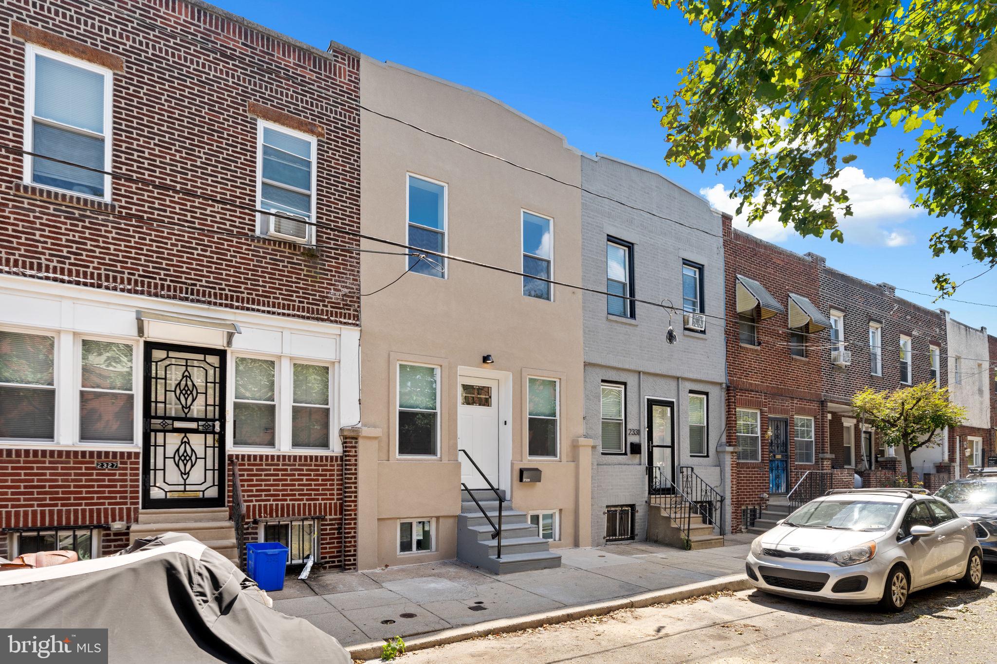 2329 S BUCKNELL STREET