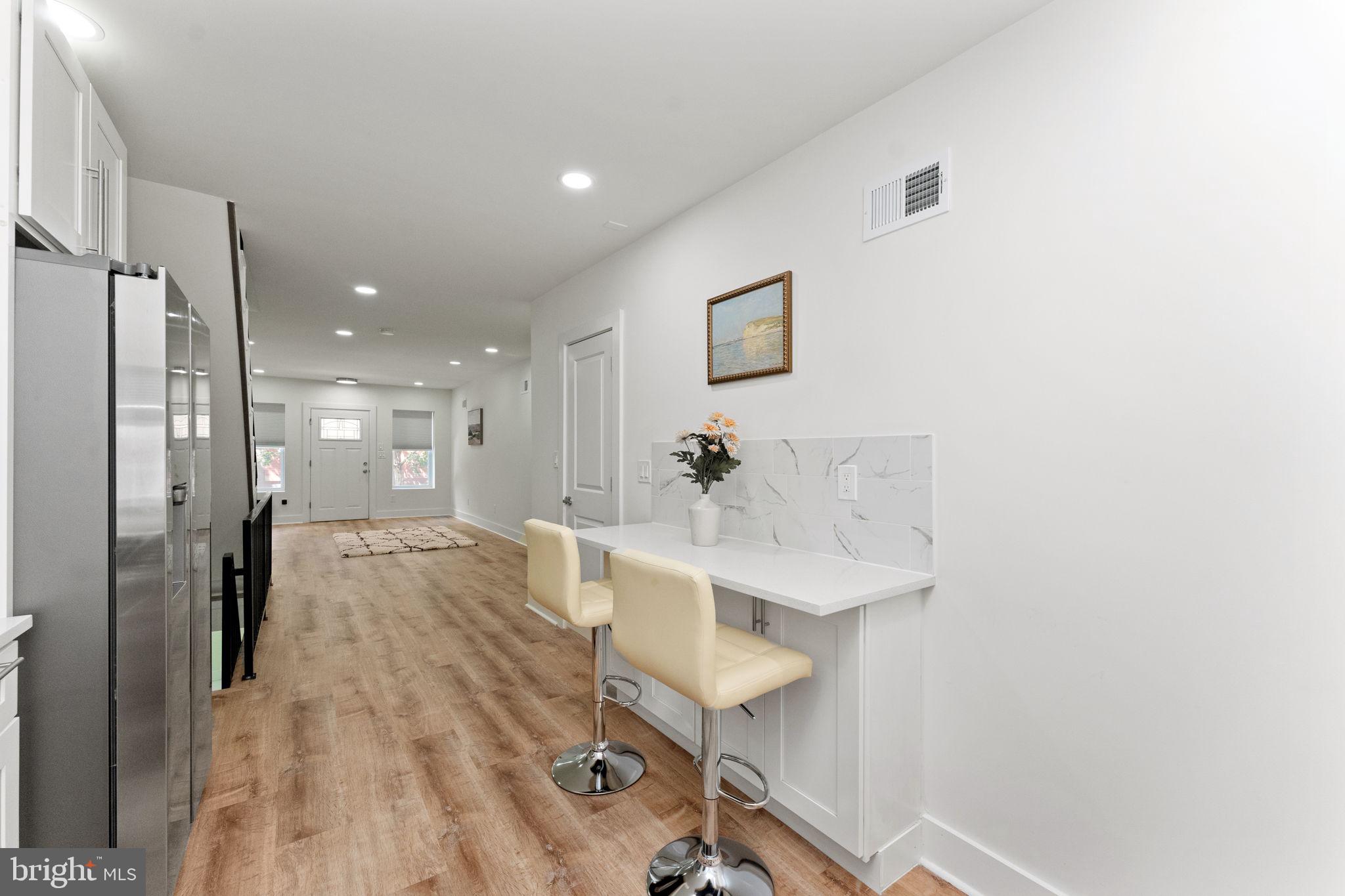 2329 S BUCKNELL STREET