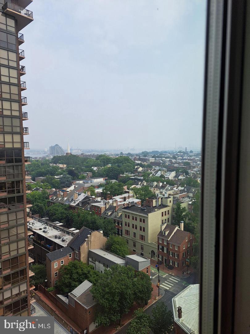 604 S WASHINGTON SQUARE 36 1401