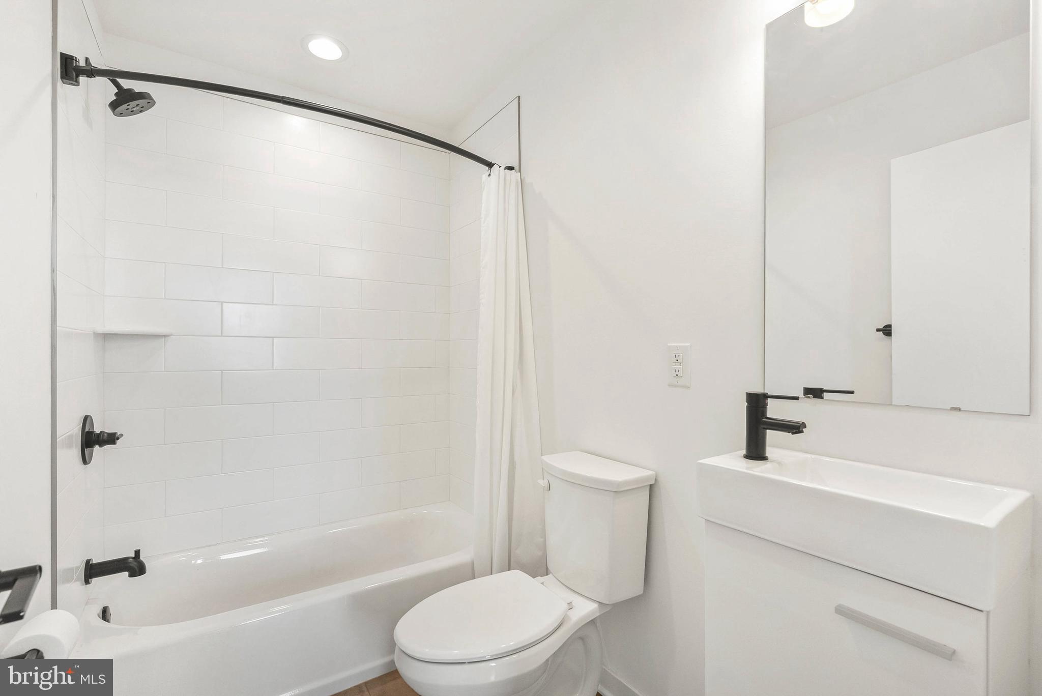 3213 BIRCHVIEW WALK