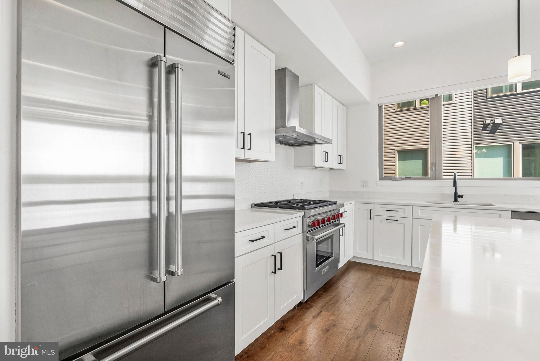 3213 BIRCHVIEW WALK