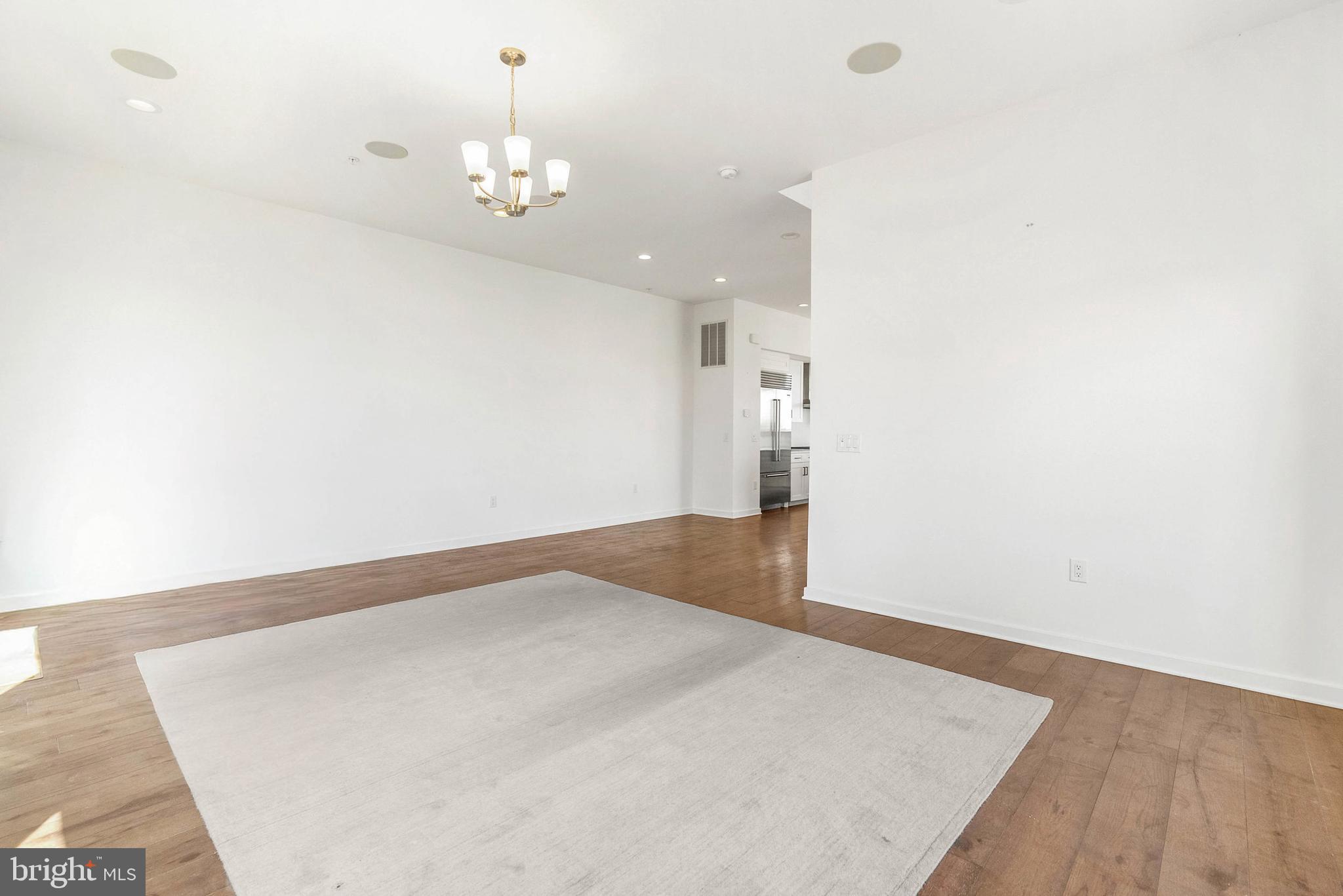 3213 BIRCHVIEW WALK
