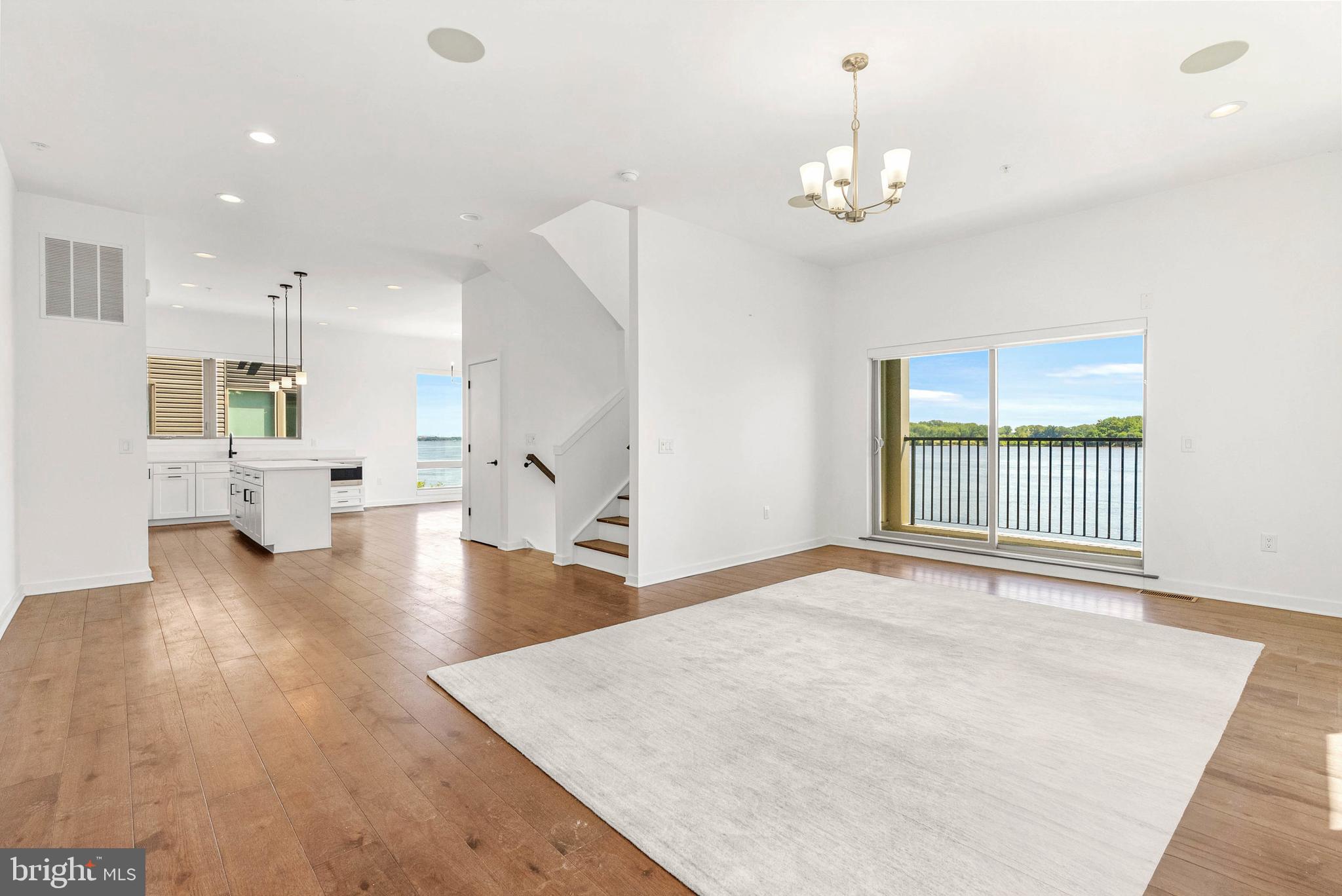 3213 BIRCHVIEW WALK