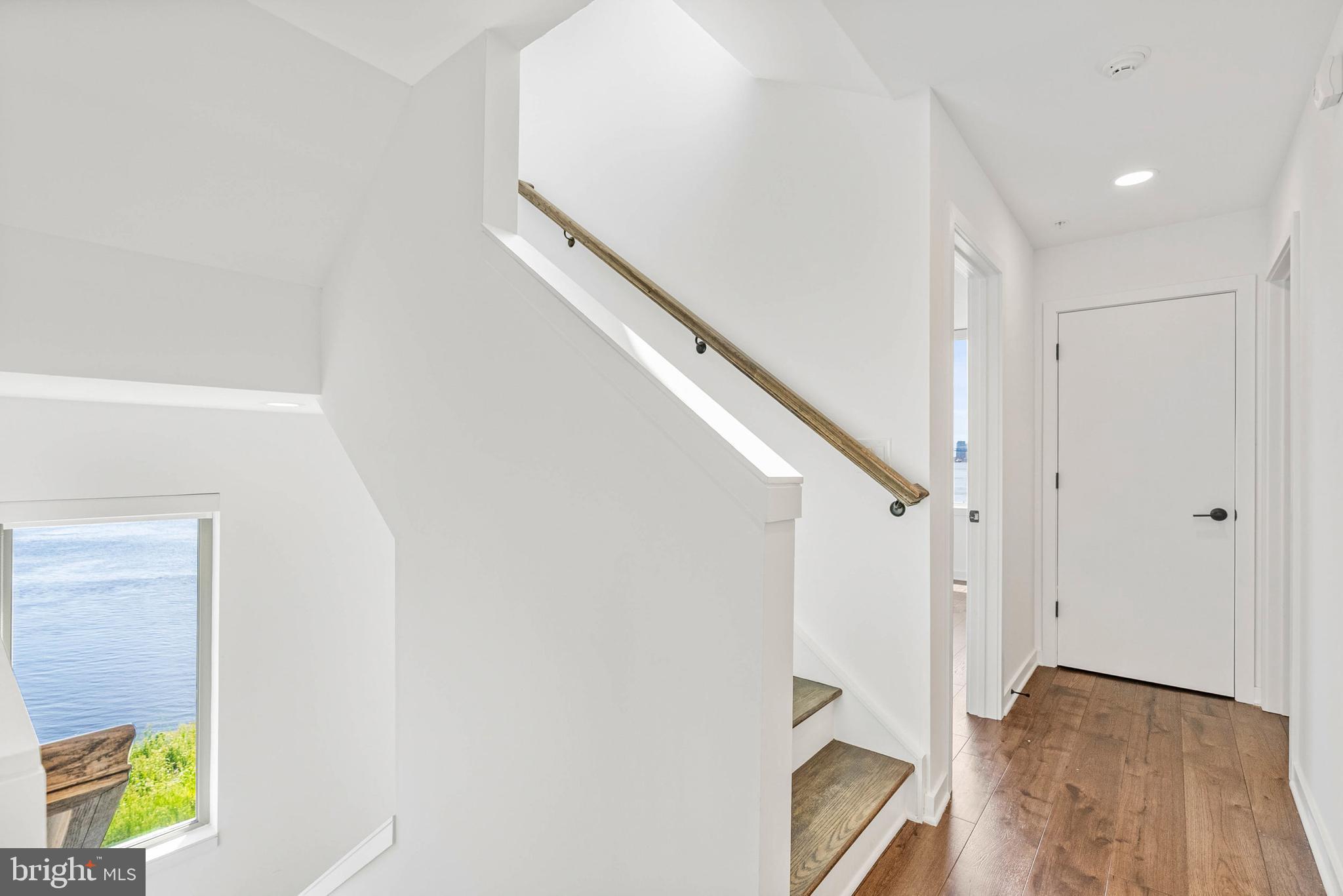 3213 BIRCHVIEW WALK