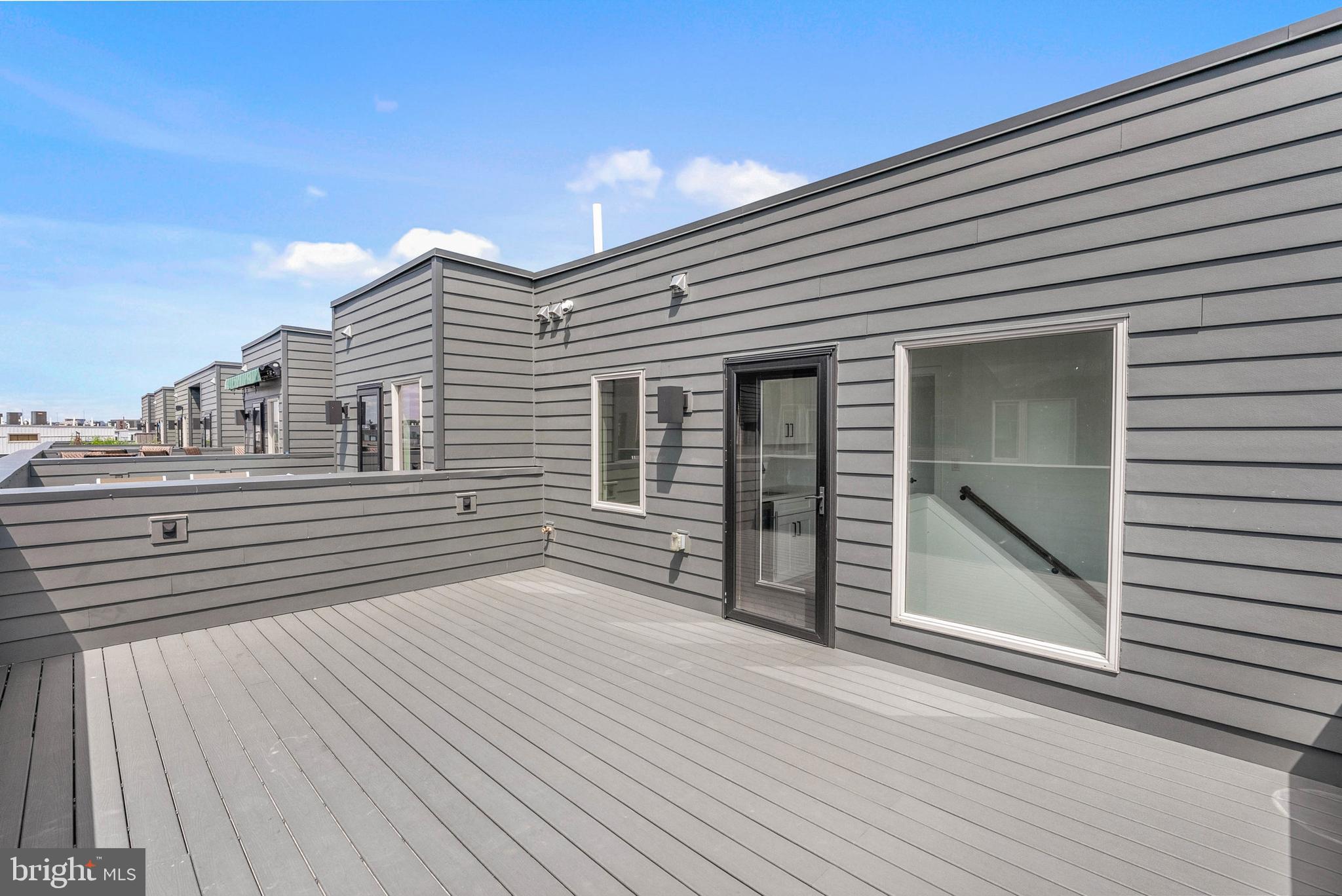 3213 BIRCHVIEW WALK