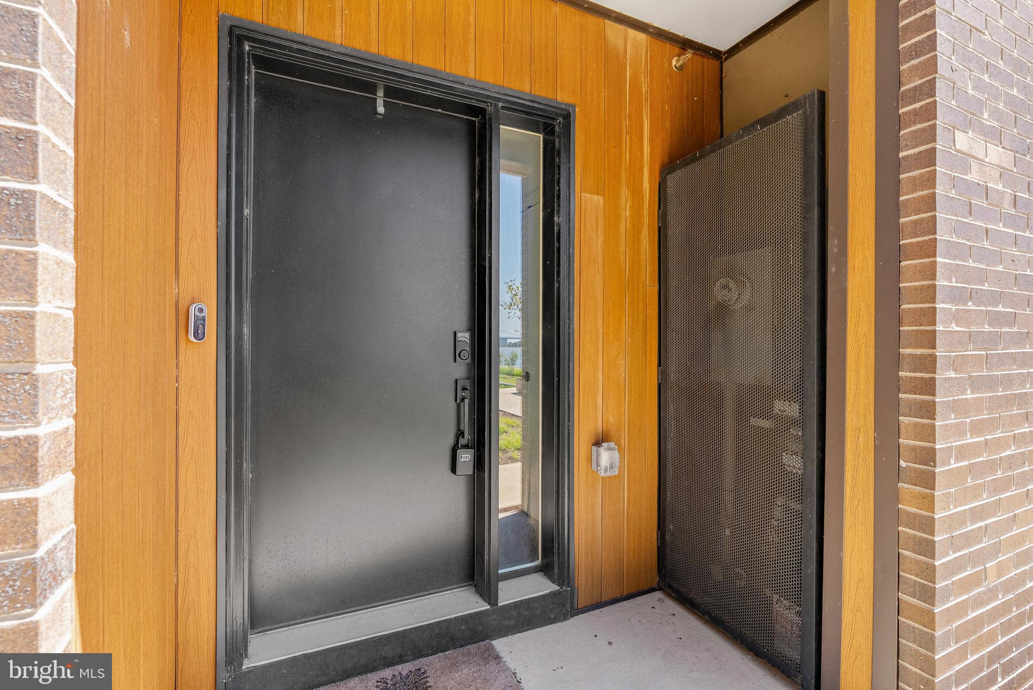 3213 BIRCHVIEW WALK