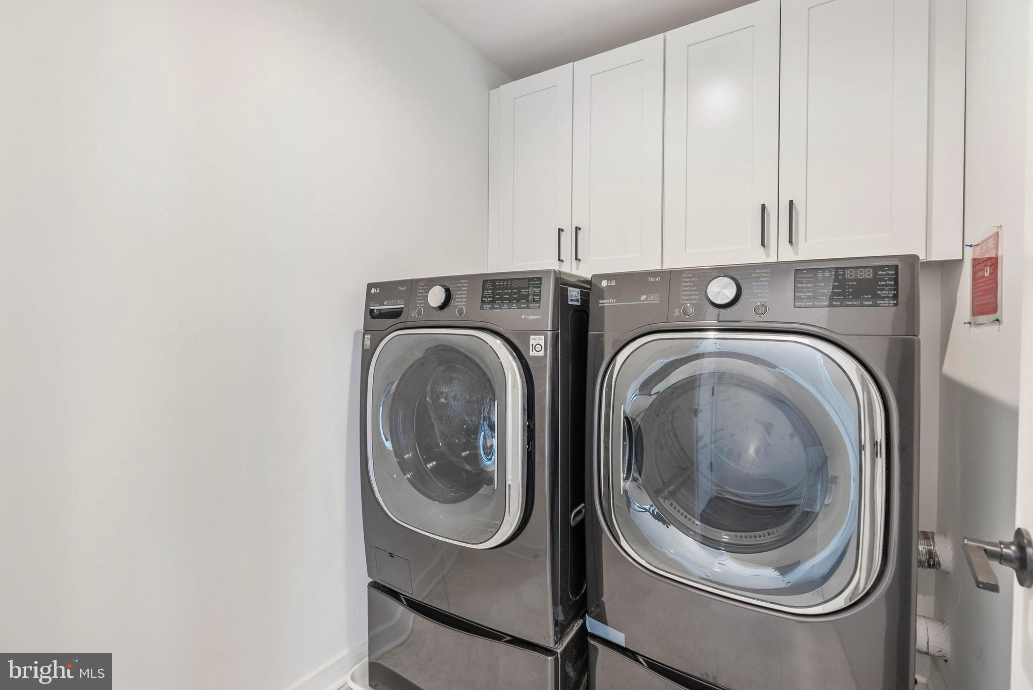 3213 BIRCHVIEW WALK