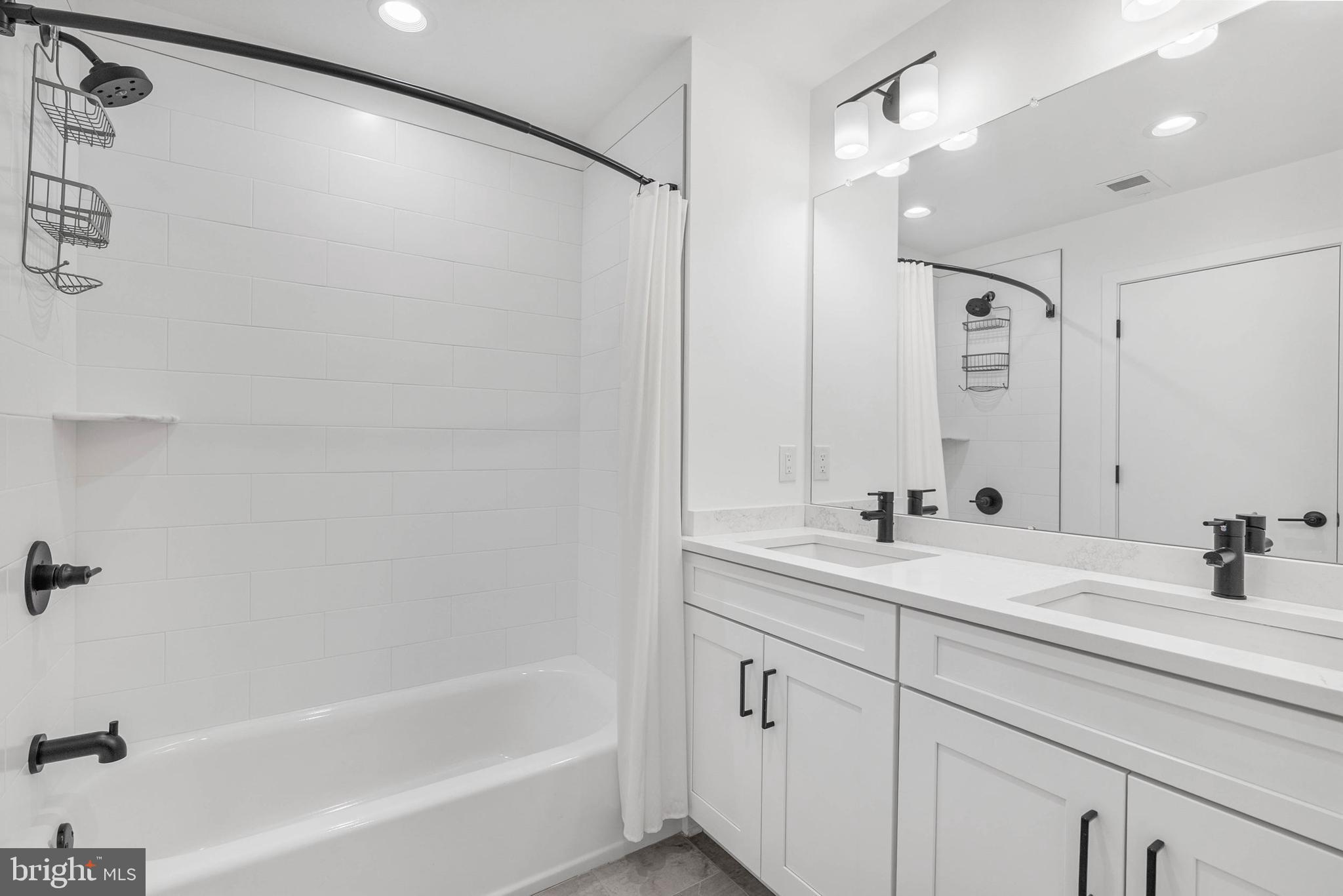 3213 BIRCHVIEW WALK