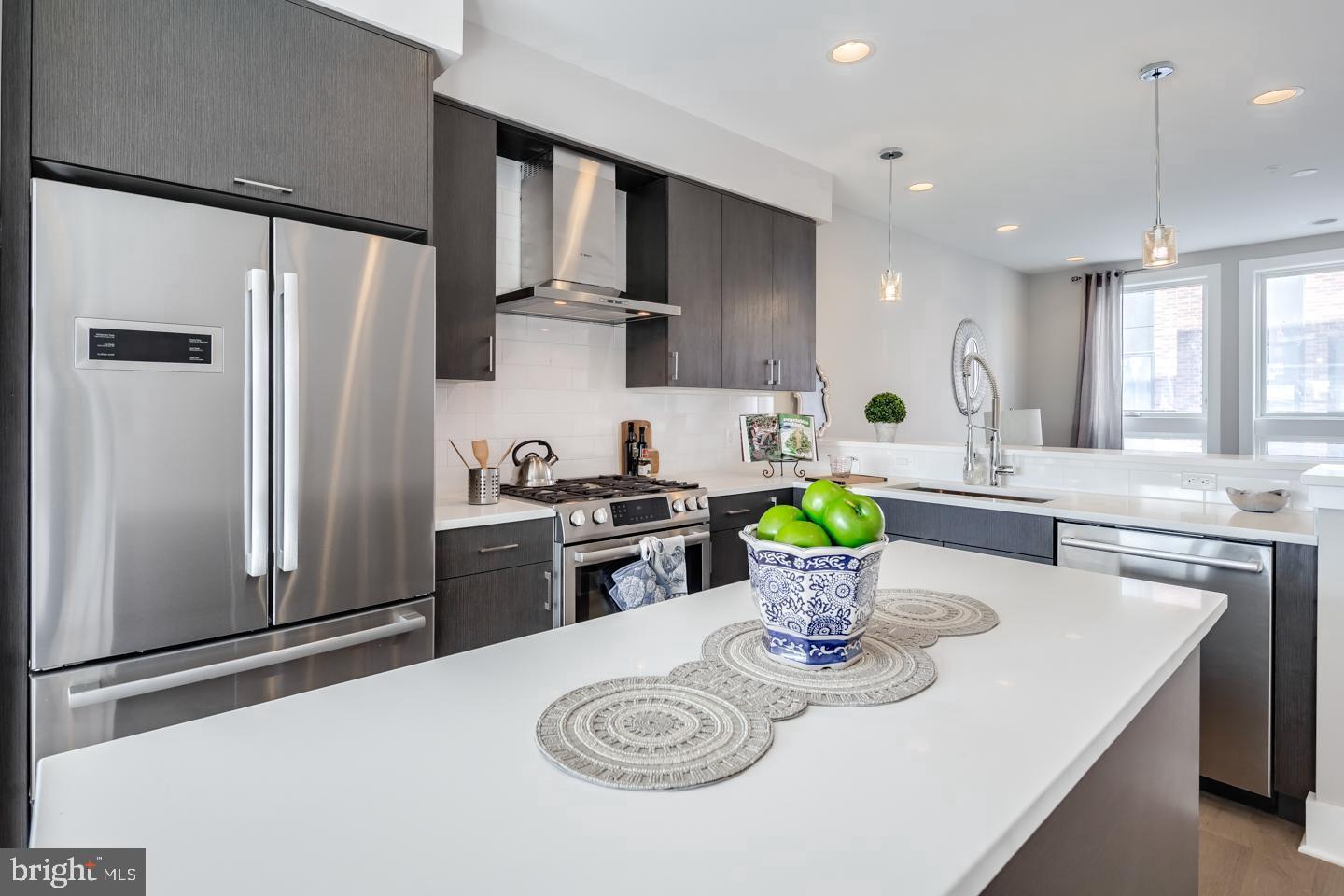 520 FAIRMOUNT AVENUE