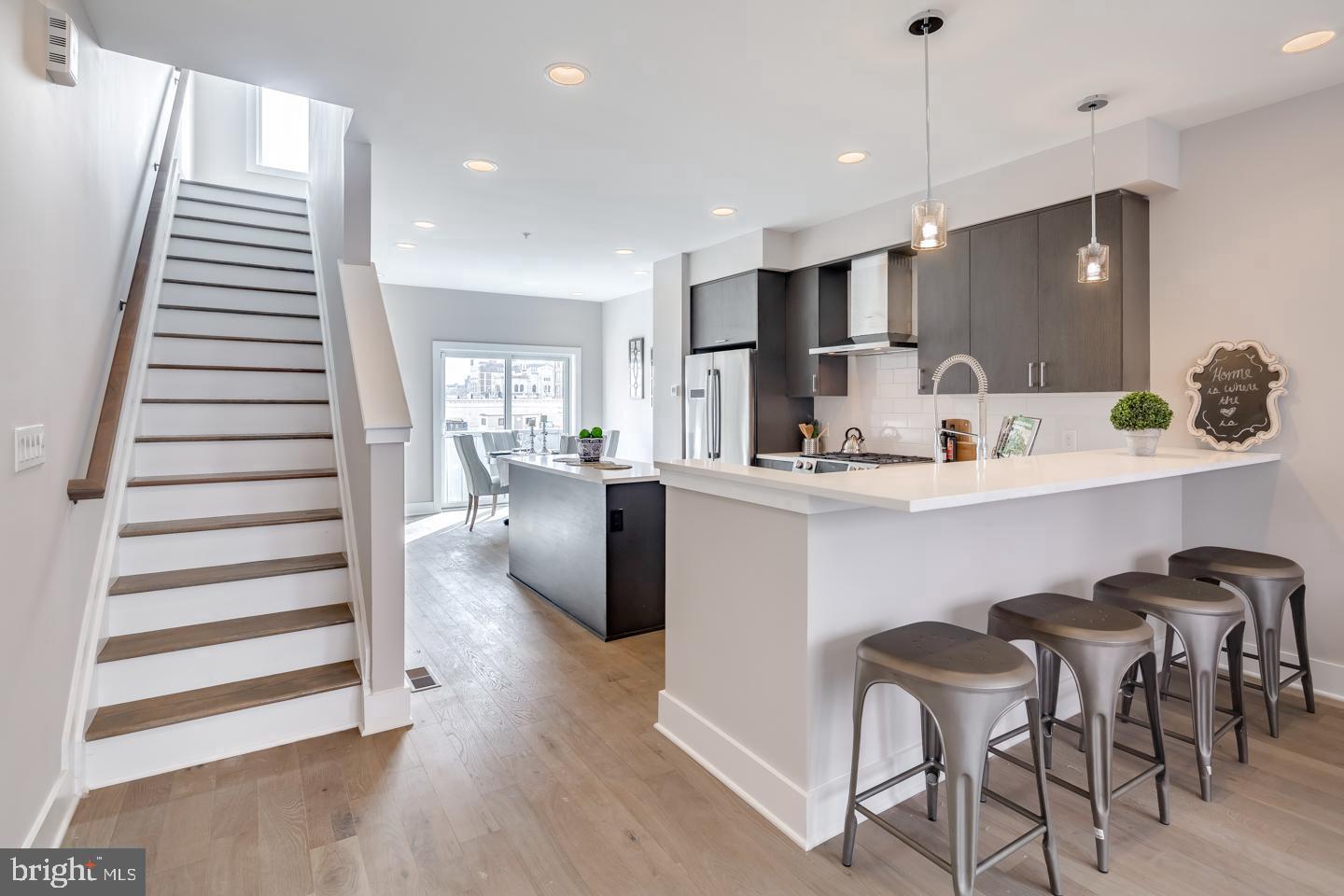 520 FAIRMOUNT AVENUE