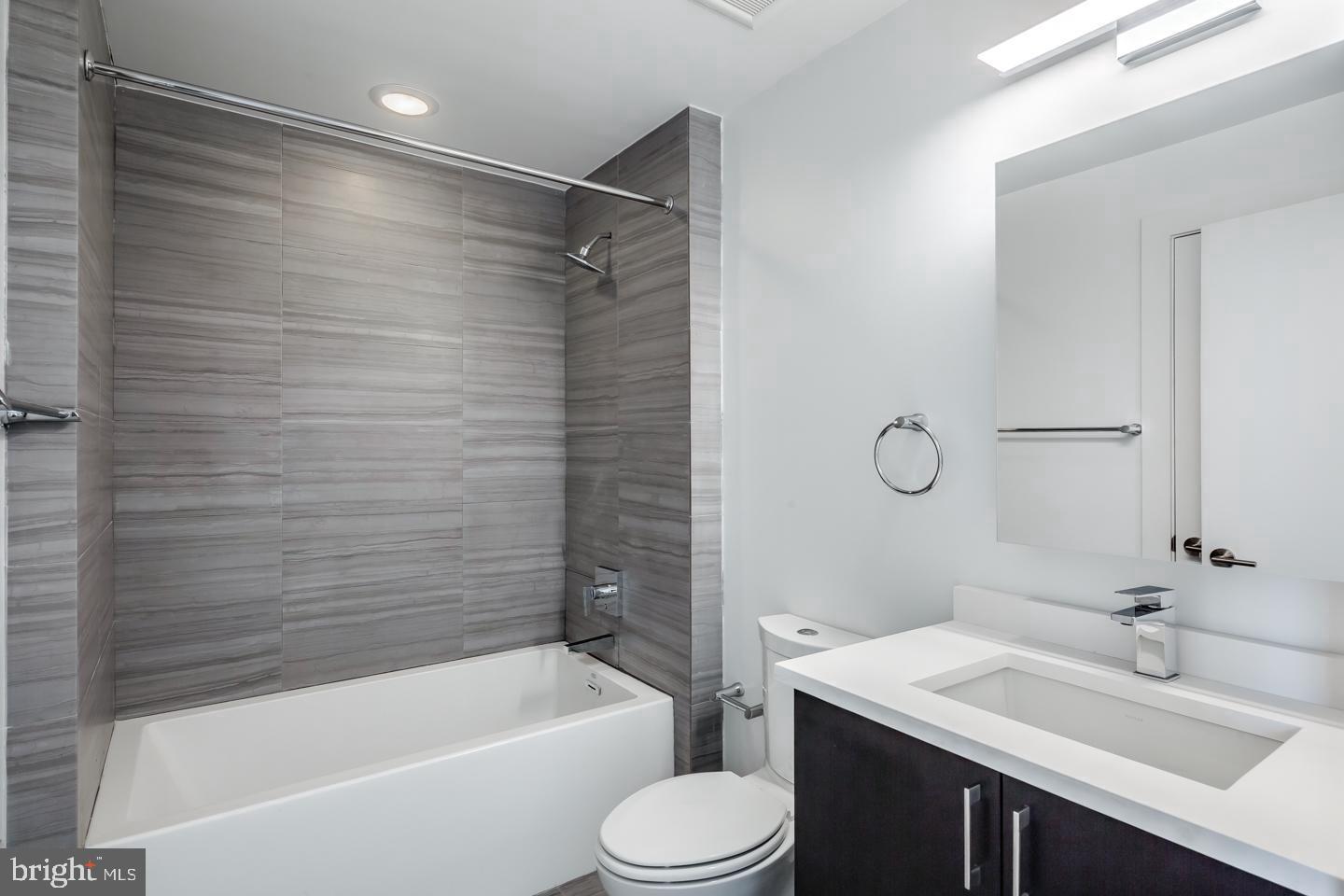 520 FAIRMOUNT AVENUE