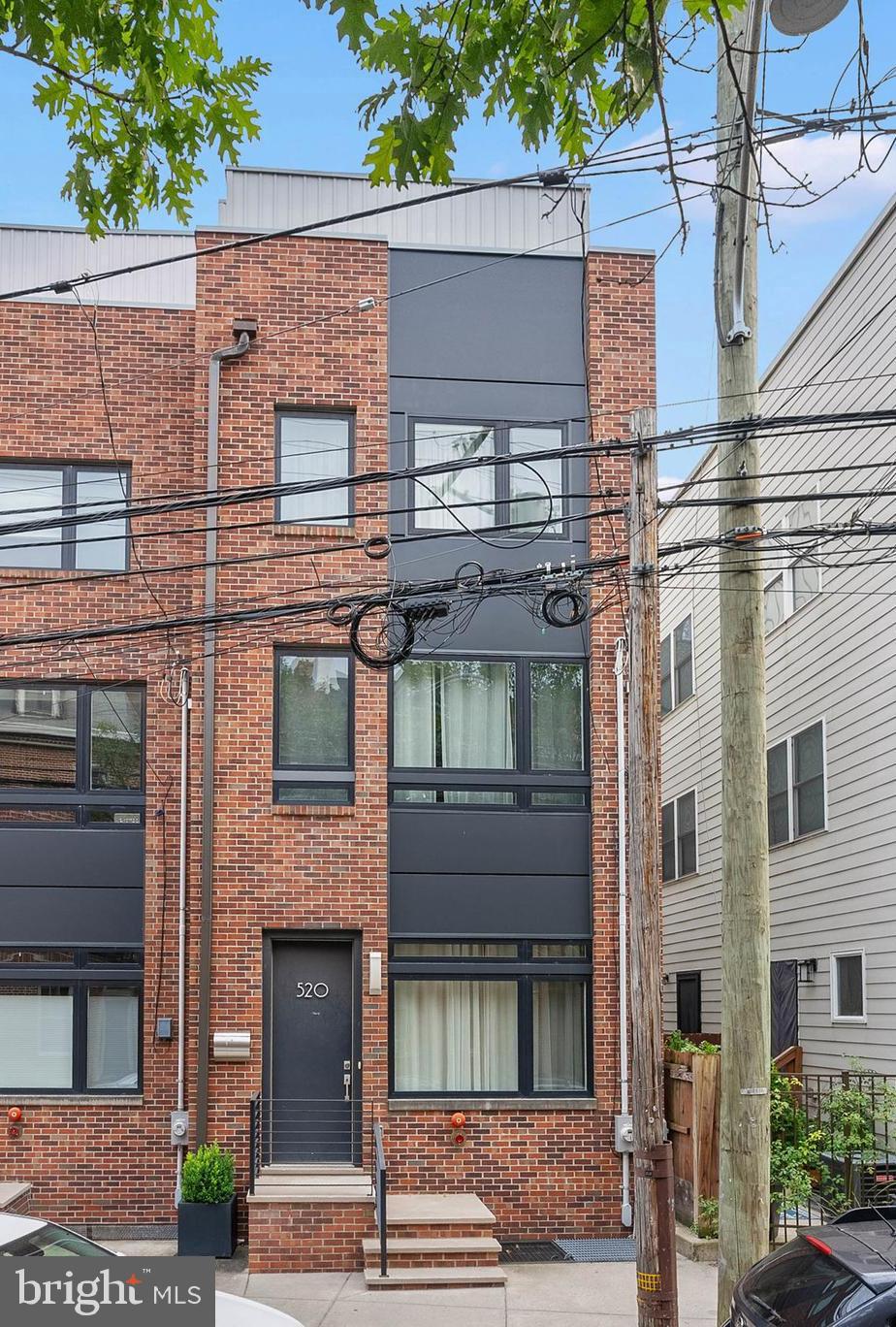 520 FAIRMOUNT AVENUE