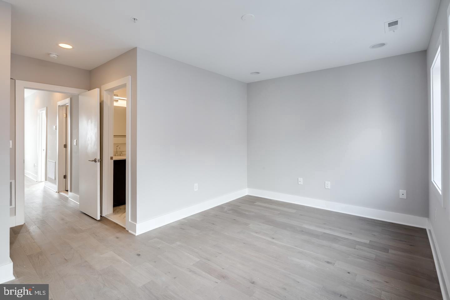 520 FAIRMOUNT AVENUE