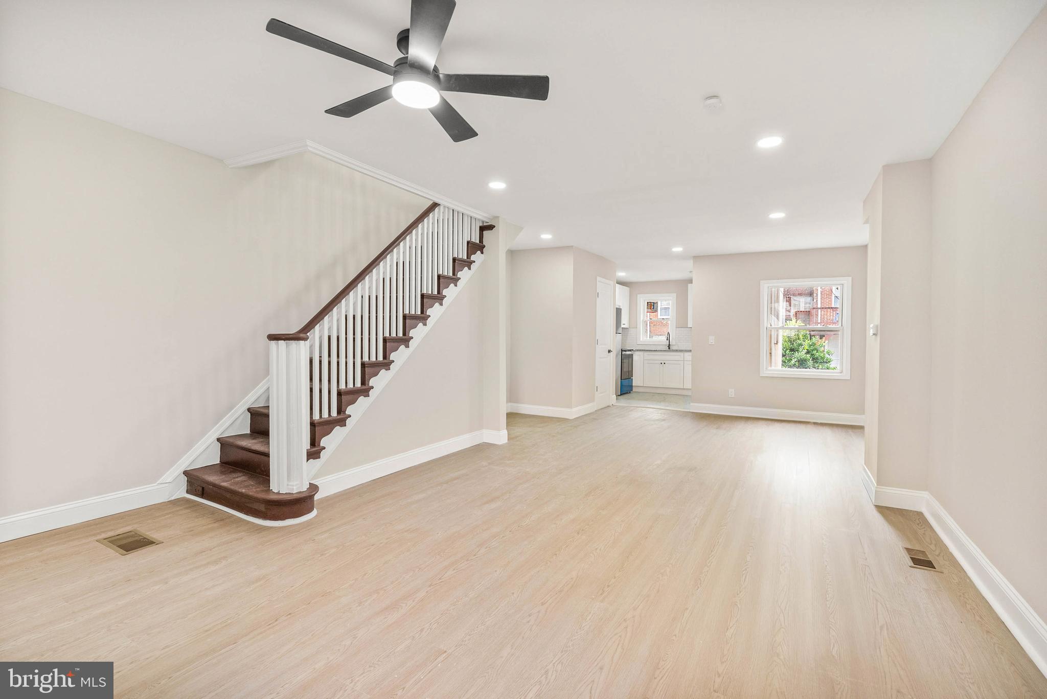 7010 CEDAR PARK AVENUE