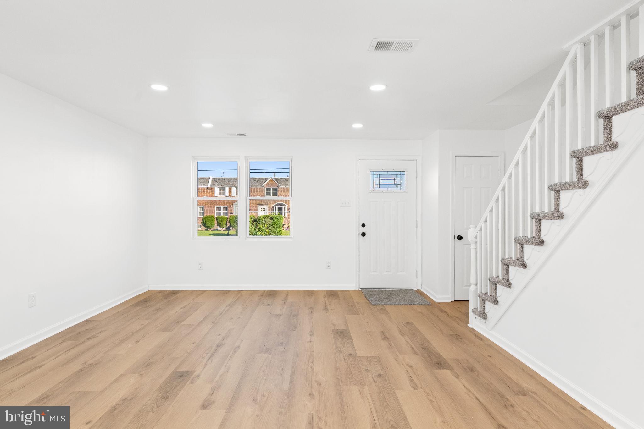 7546 OVERBROOK AVENUE