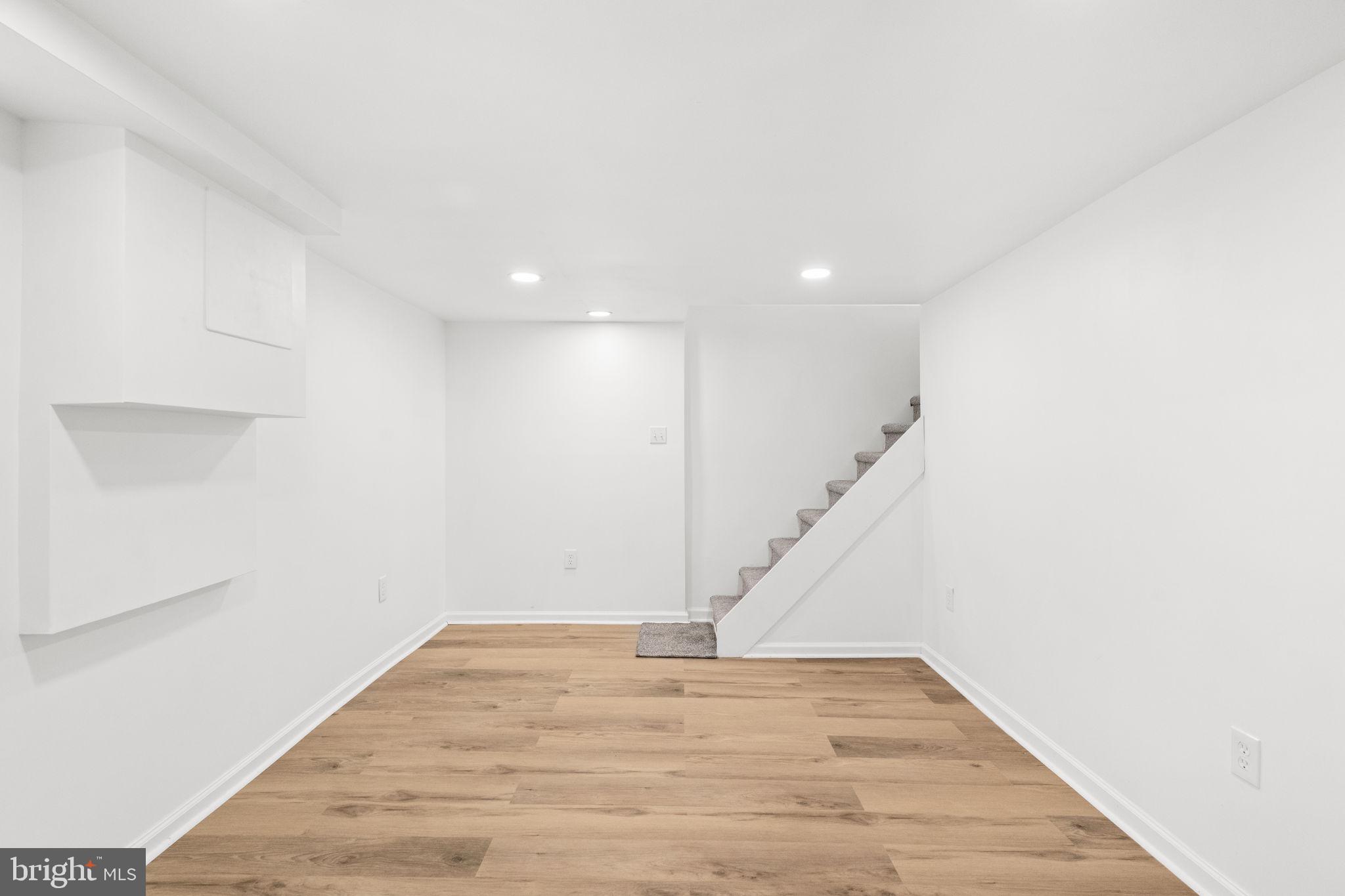 7546 OVERBROOK AVENUE