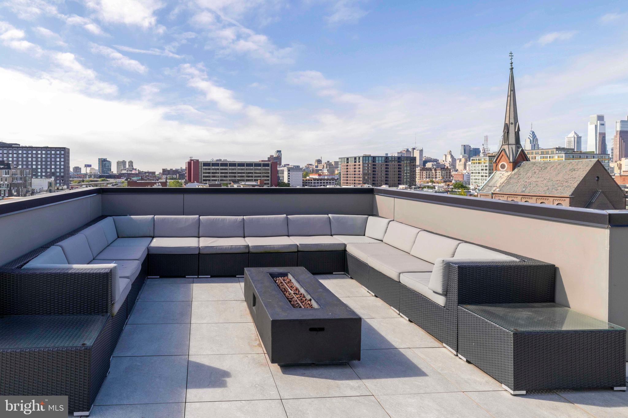 807 N 3RD STREET 404